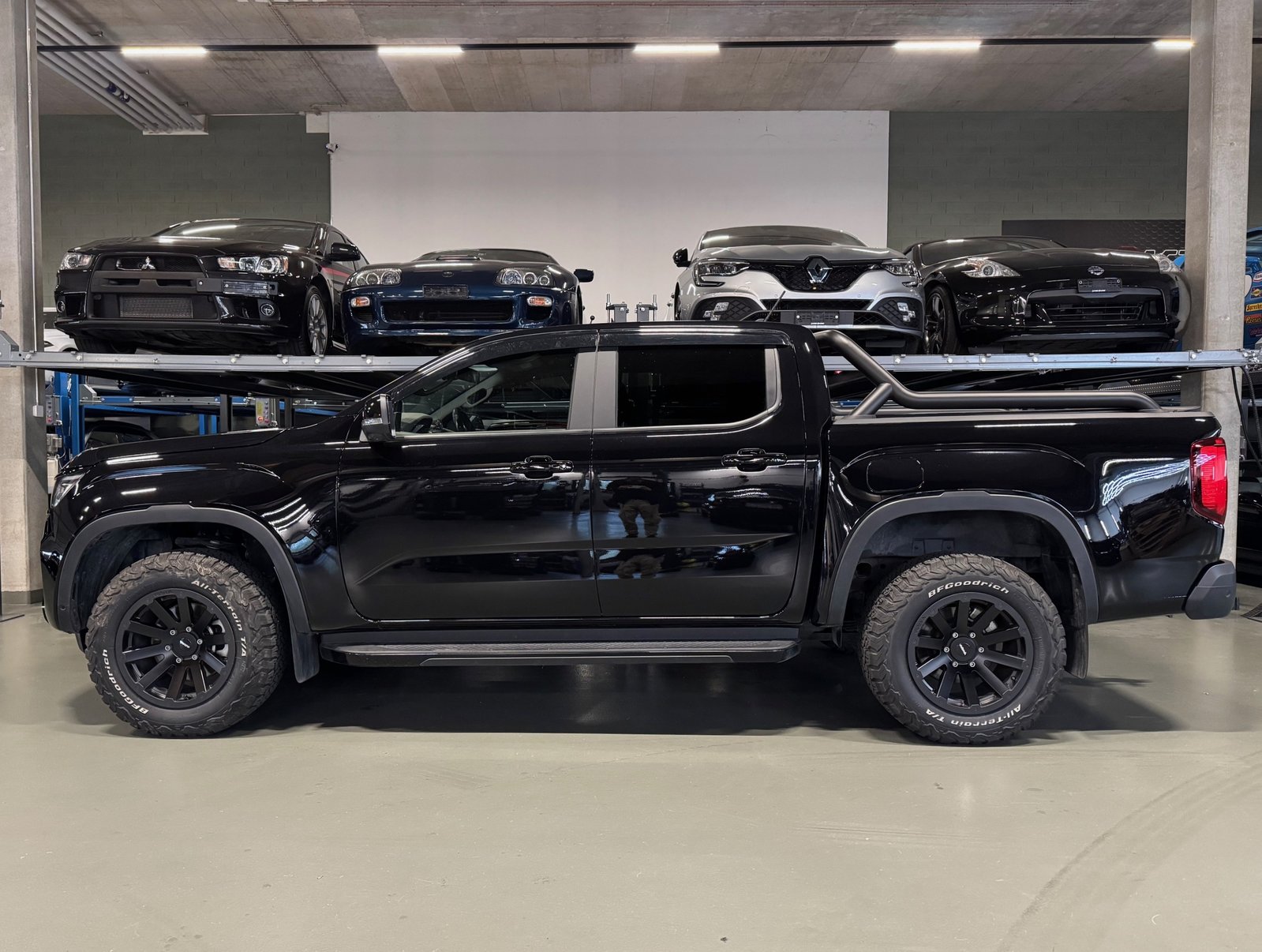 VW Amarok 3.0TDI *AllBlack Ed.*, Diesel, Second hand / Used, Automatic - 2