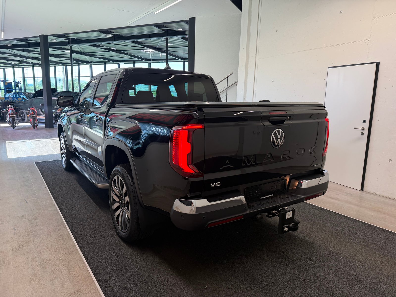VW Amarok 3.0TDI Aventura Winter 1, Diesel, Second hand / Used, Automatic - 6