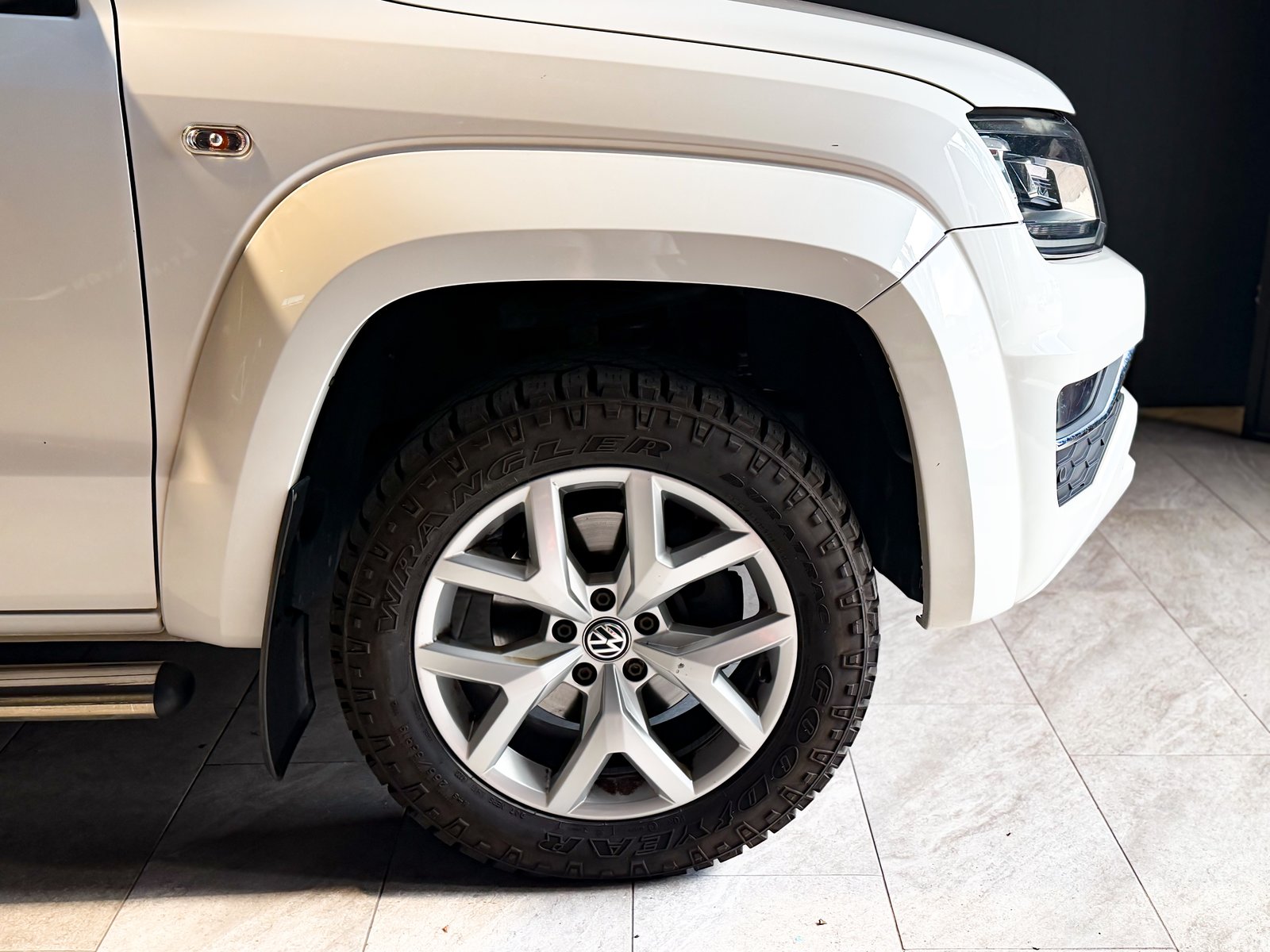 VW Amarok 3.0TDI Highline 4Motion Automatic, Diesel, Second hand / Used, Automatic - 3