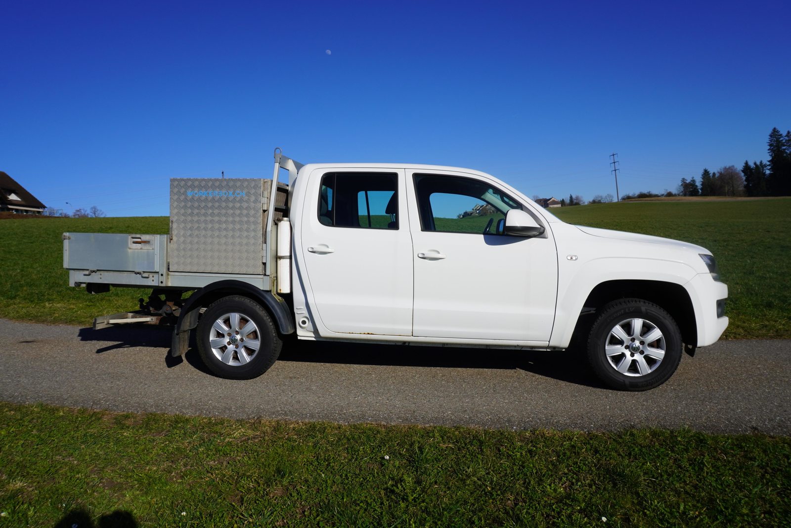 VW Amarok DKab. Pick-up 2.0 TDI 180 Trendline 4m, Diesel, Second hand / Used, Automatic - 4