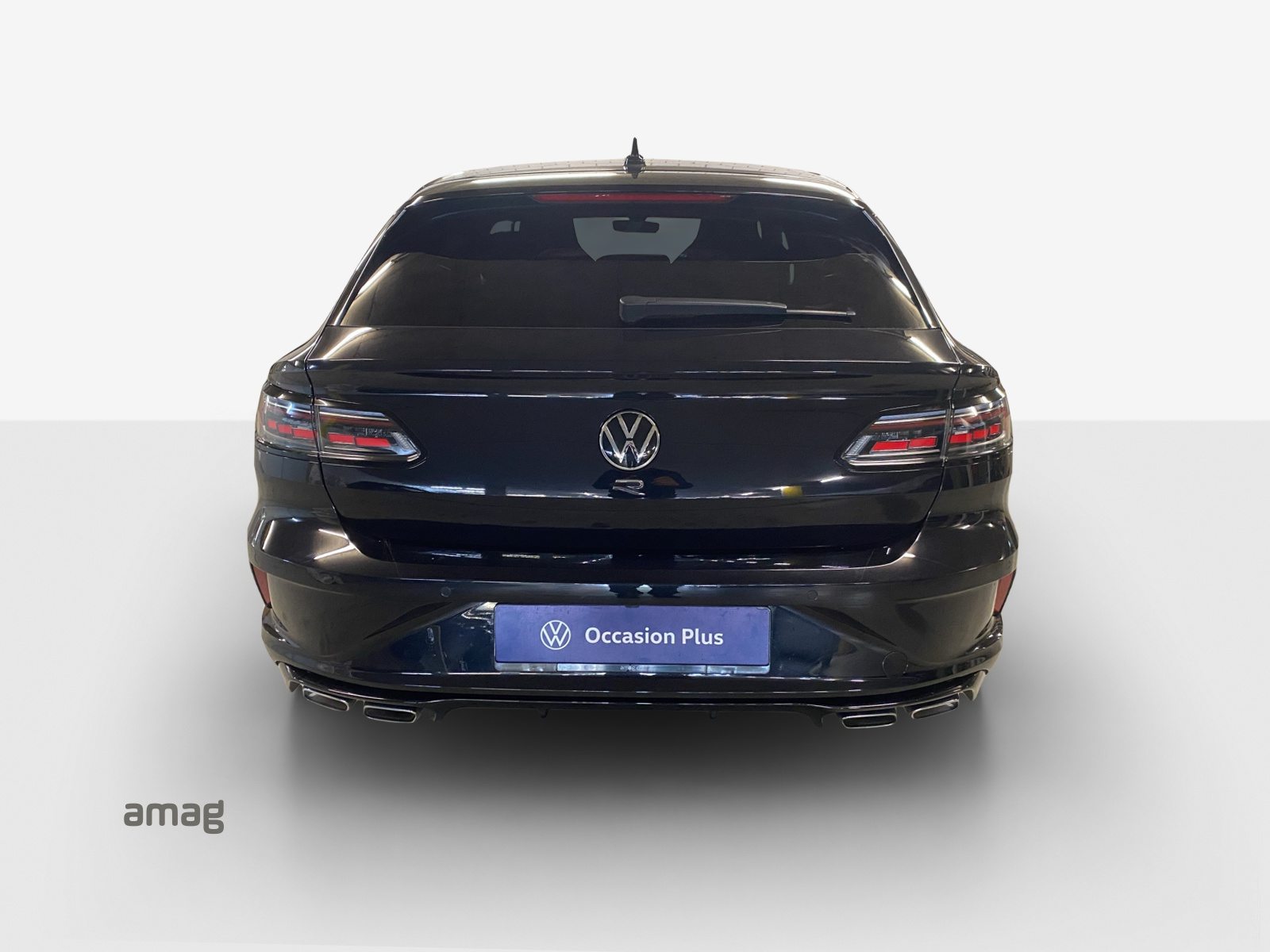 VW Arteon Shooting Brake R Limited, Petrol, Second hand / Used, Automatic - 4
