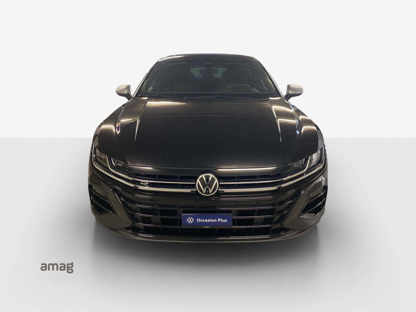 VW Arteon Shooting Brake R Limited, Petrol, Second hand / Used, Automatic - 7