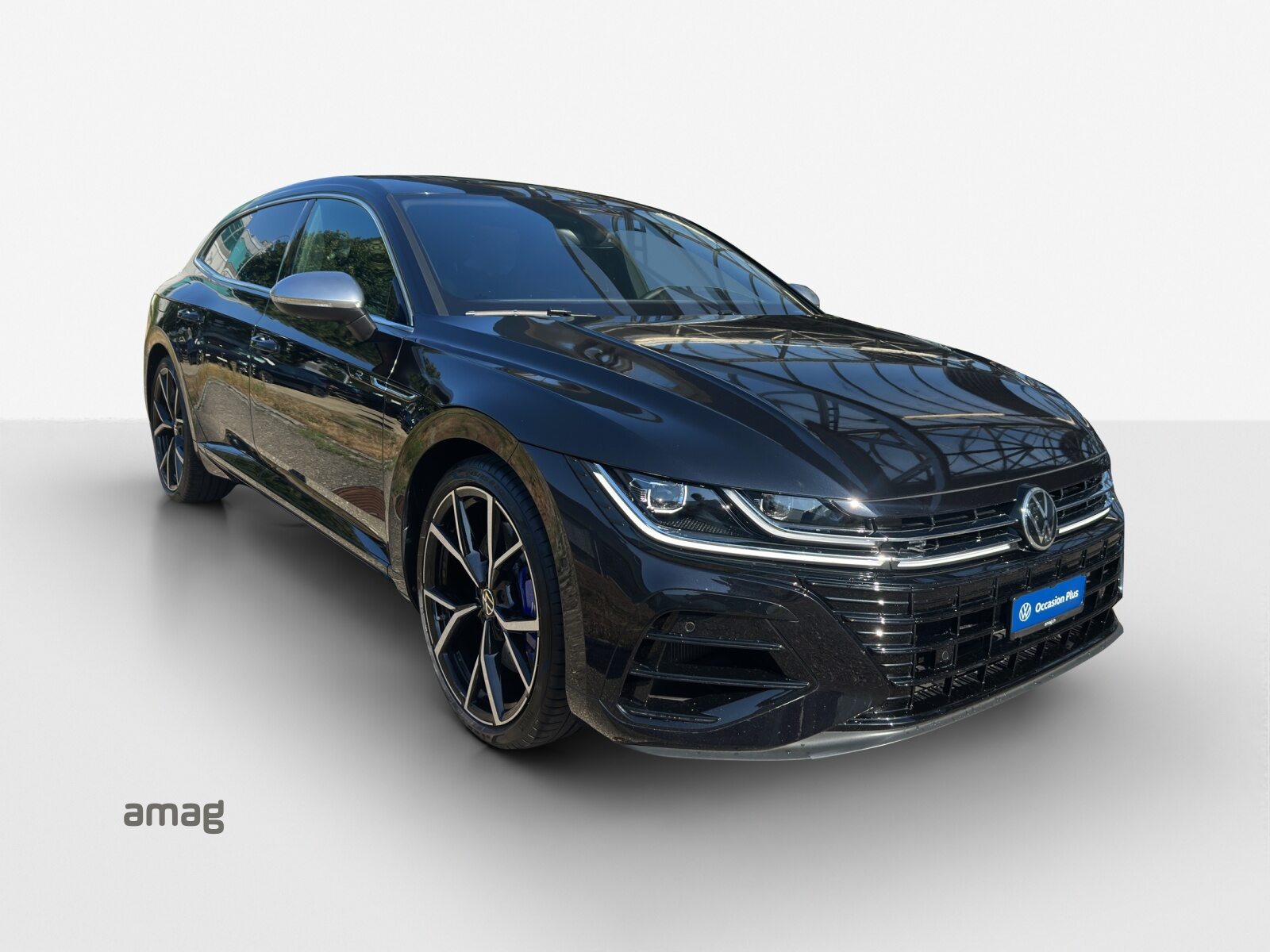 VW Arteon Shooting Brake R Limited, Petrol, Second hand / Used, Automatic - 6