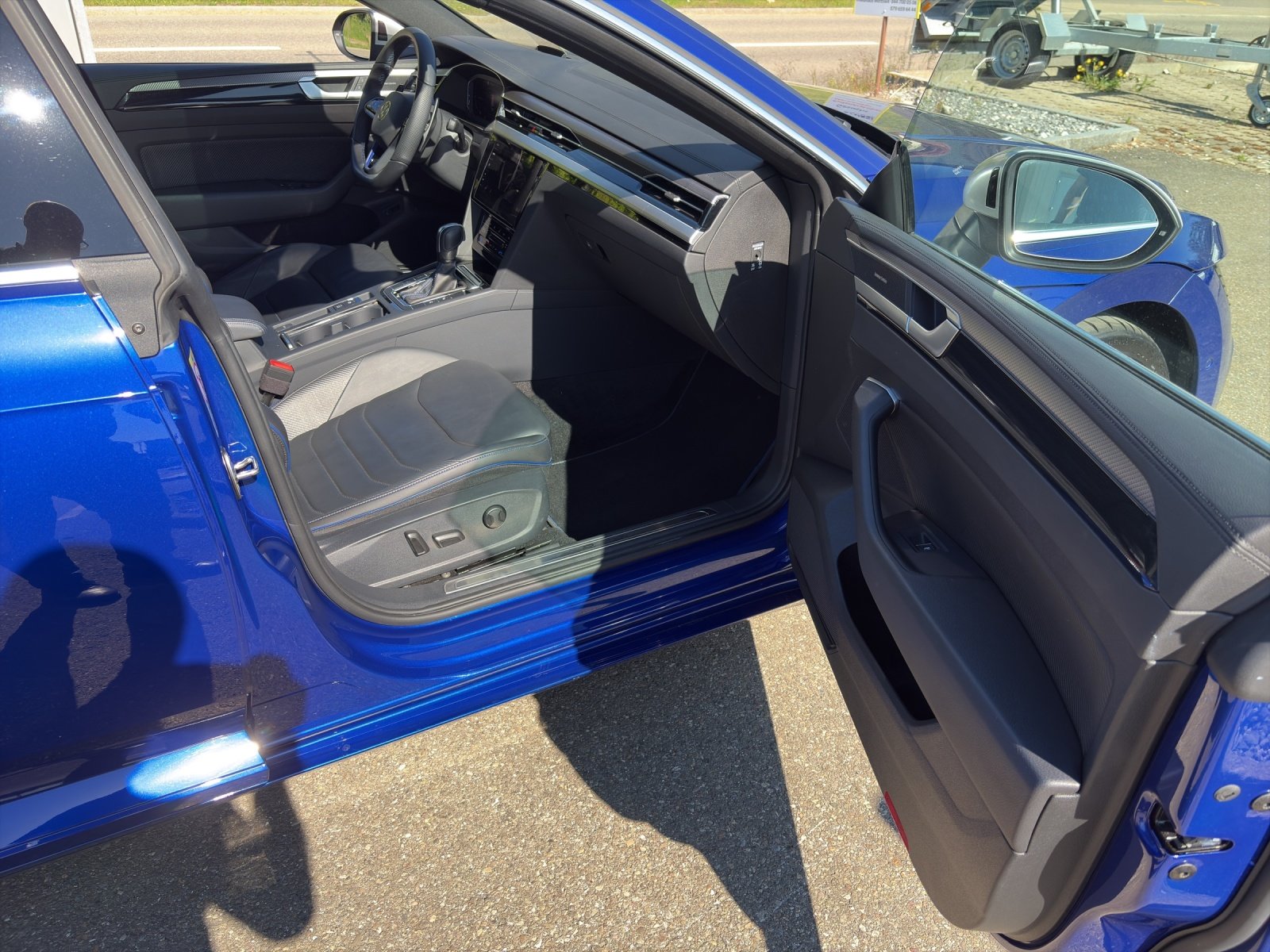 VW Arteon Shooting Brake 2.0 TSI R DSG 4m, Benzin, Occasion / Gebraucht, Automatik - 6