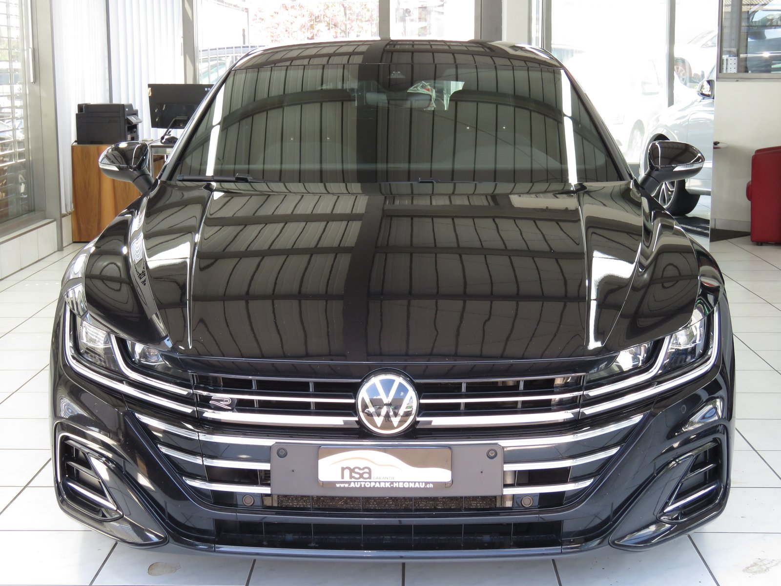 VW Arteon SB 2.0 TDI R-Line 4Motion DSG, Diesel, Occasion / Utilisé, Automatique - 2