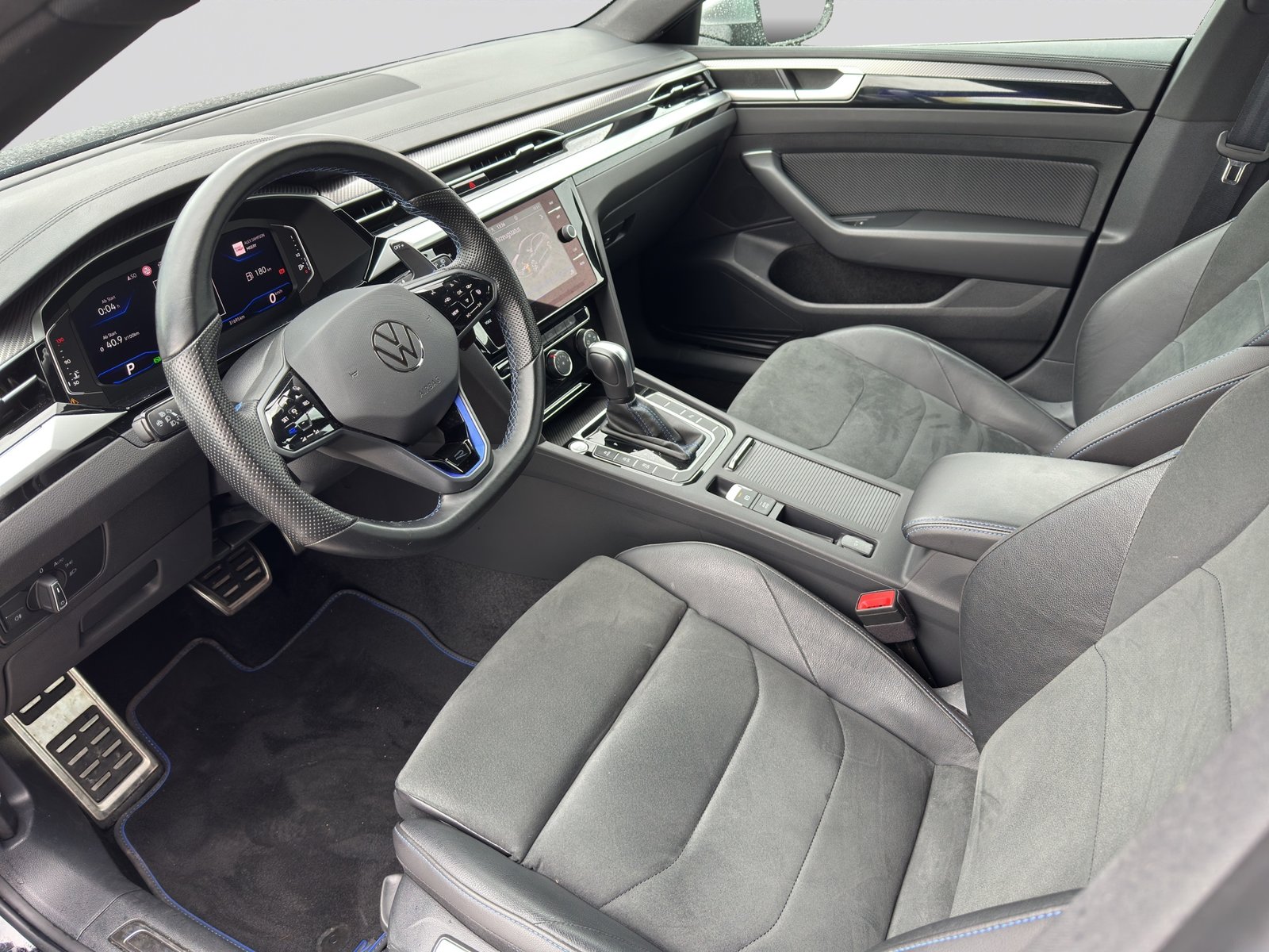 VW Arteon SB 2.0 TSI R 4Motion DSG, Petrol, Second hand / Used, Automatic - 7