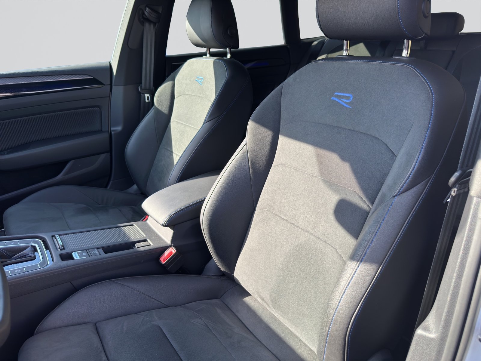 VW Arteon SB 2.0 TSI R 4Motion DSG, Essence, Occasion / Utilisé, Automatique - 6