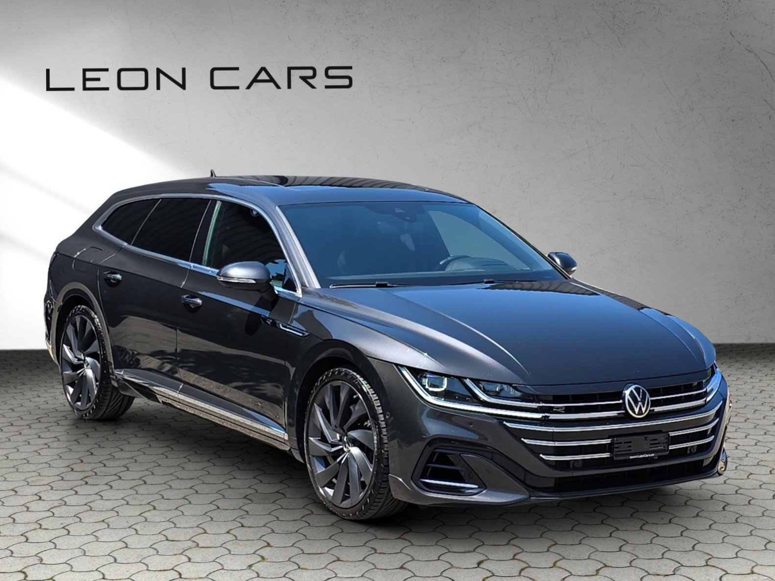 VW Arteon SB 2.0 TSI R-Line 4Motion DSG mit AHK, Petrol, Second hand / Used, Automatic - 3