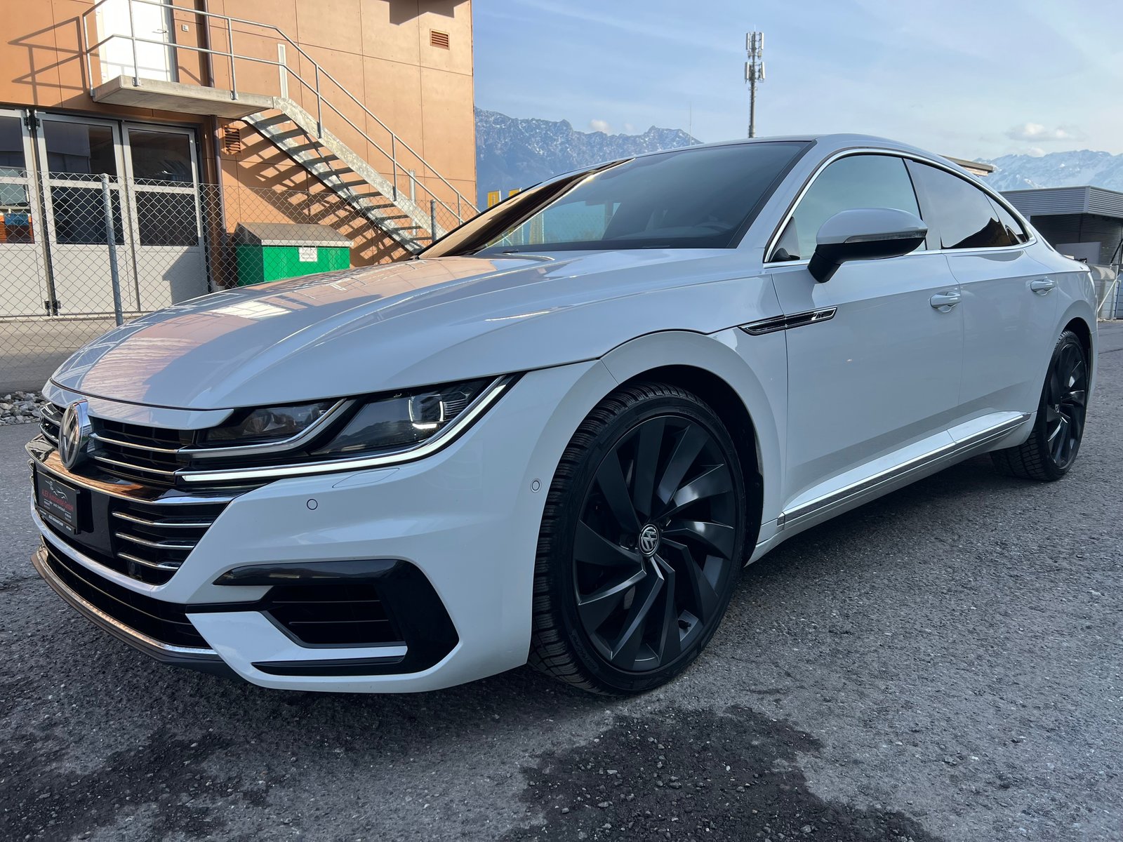 VW Arteon 2.0 TSI BMT R-Line 4Motion DSG, Petrol, Second hand / Used, Automatic - 2