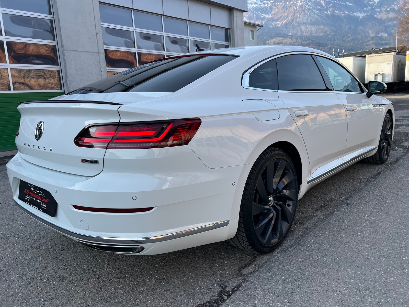 VW Arteon 2.0 TSI BMT R-Line 4Motion DSG, Petrol, Second hand / Used, Automatic - 7