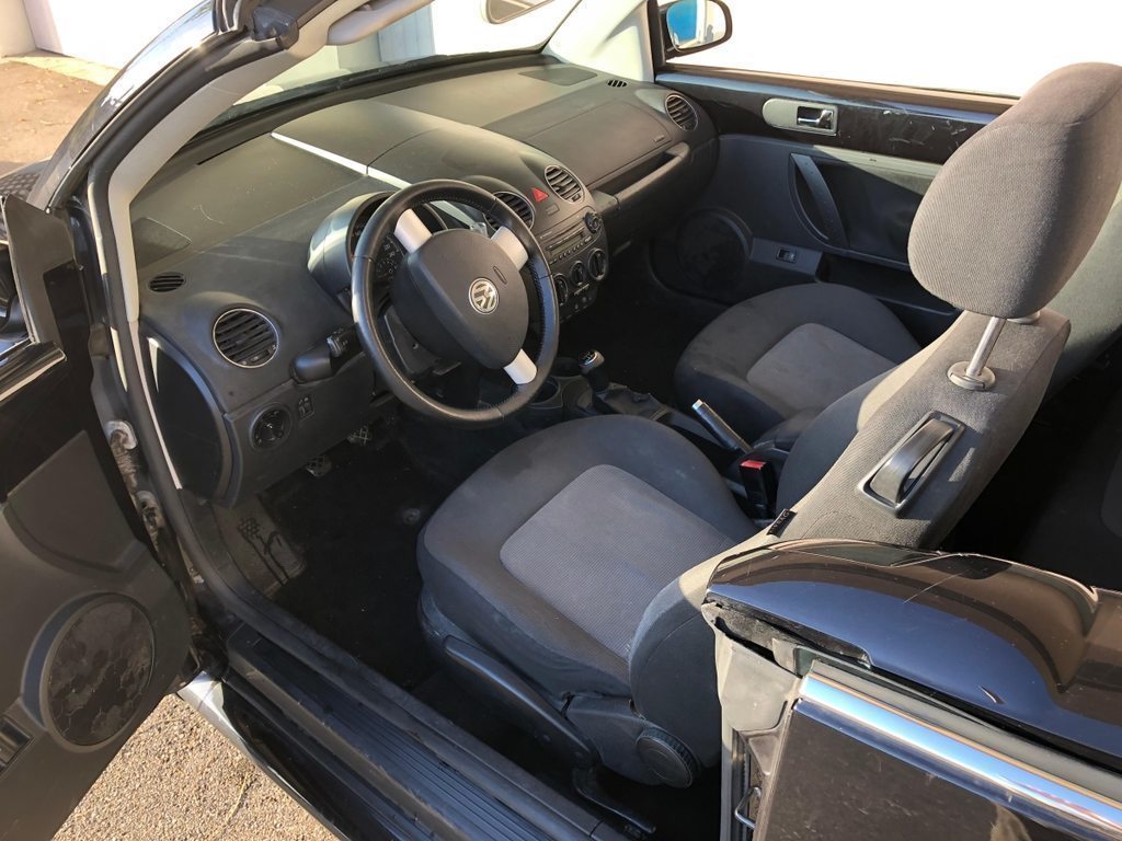 VW Beetle Cabriolet 1.6, Essence, Occasion / Utilisé, Manuelle - 7