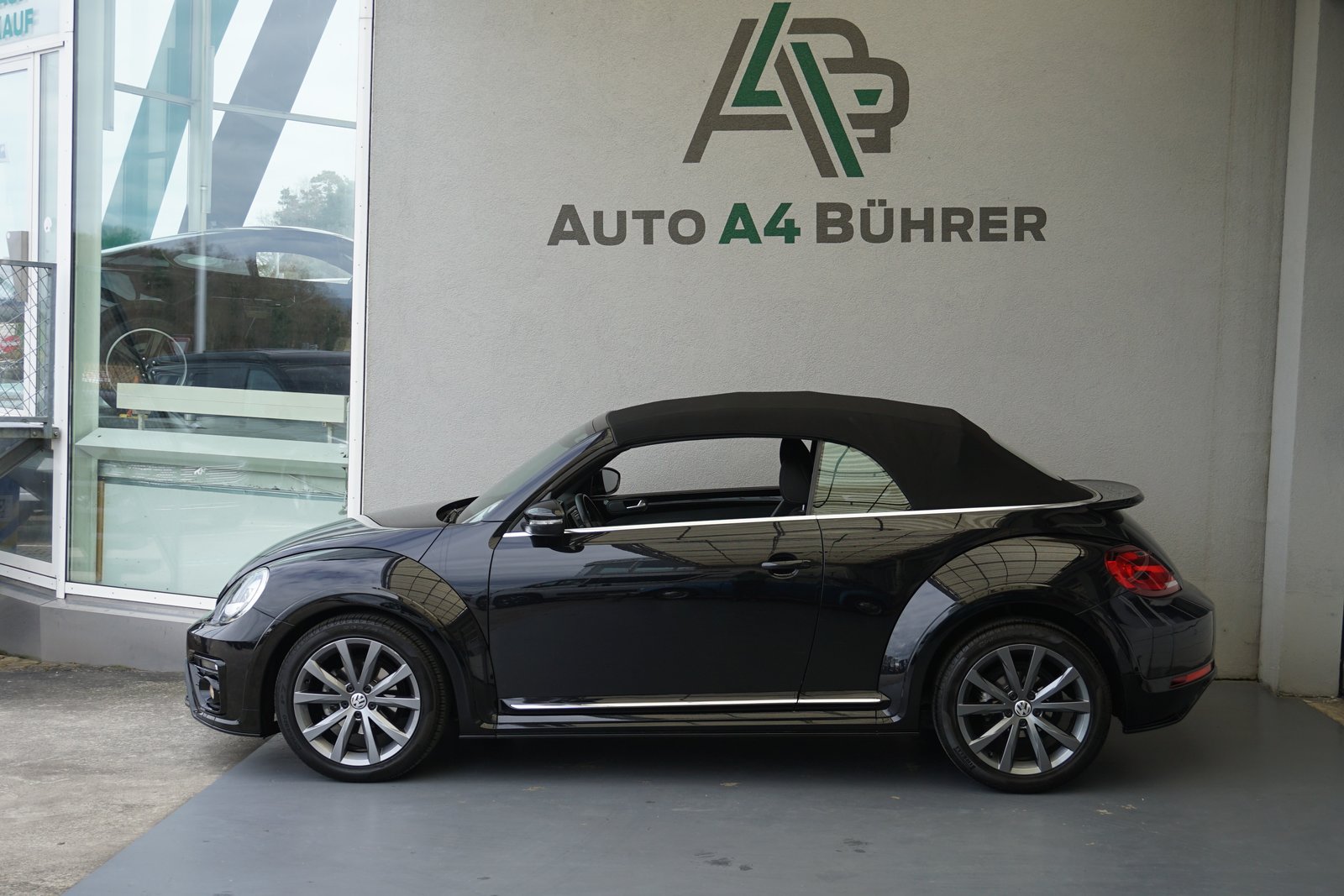 VW Beetle 1.4 TSI BMT R-Line