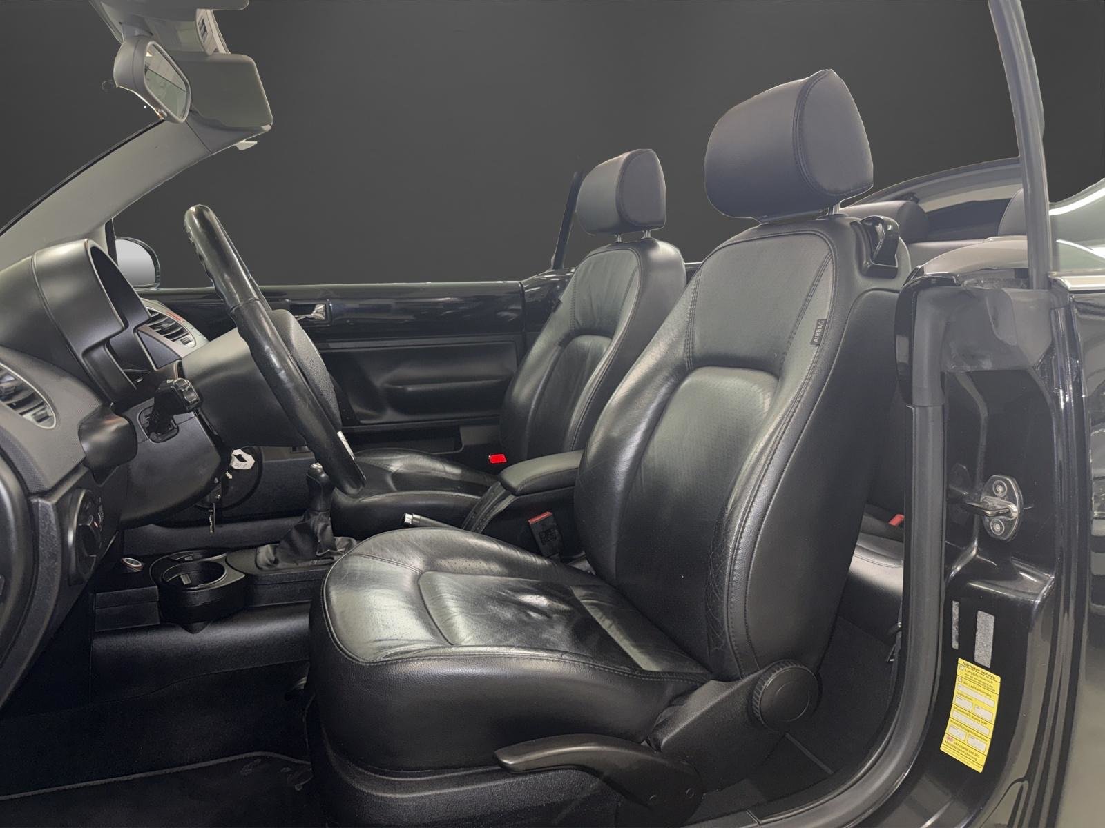 VW Beetle Cabrio 1.8 T Sixty, Petrol, Second hand / Used, Manual - 7