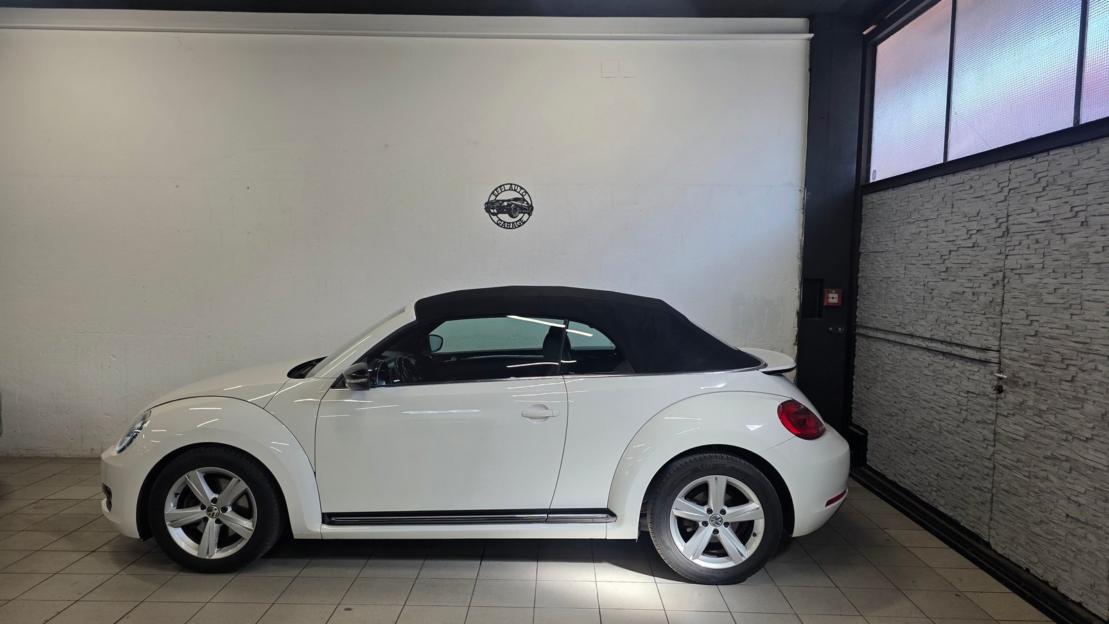 VW Beetle Cabrio 1.4 TSI Design DSG, Benzin, Occasion / Gebraucht, Automatik - 3