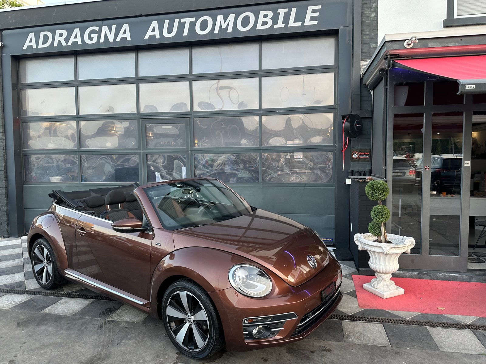 VW Beetle Cabrio 2.0 TDI BMT Allstar DSG, Diesel, Second hand / Used, Automatic - 2