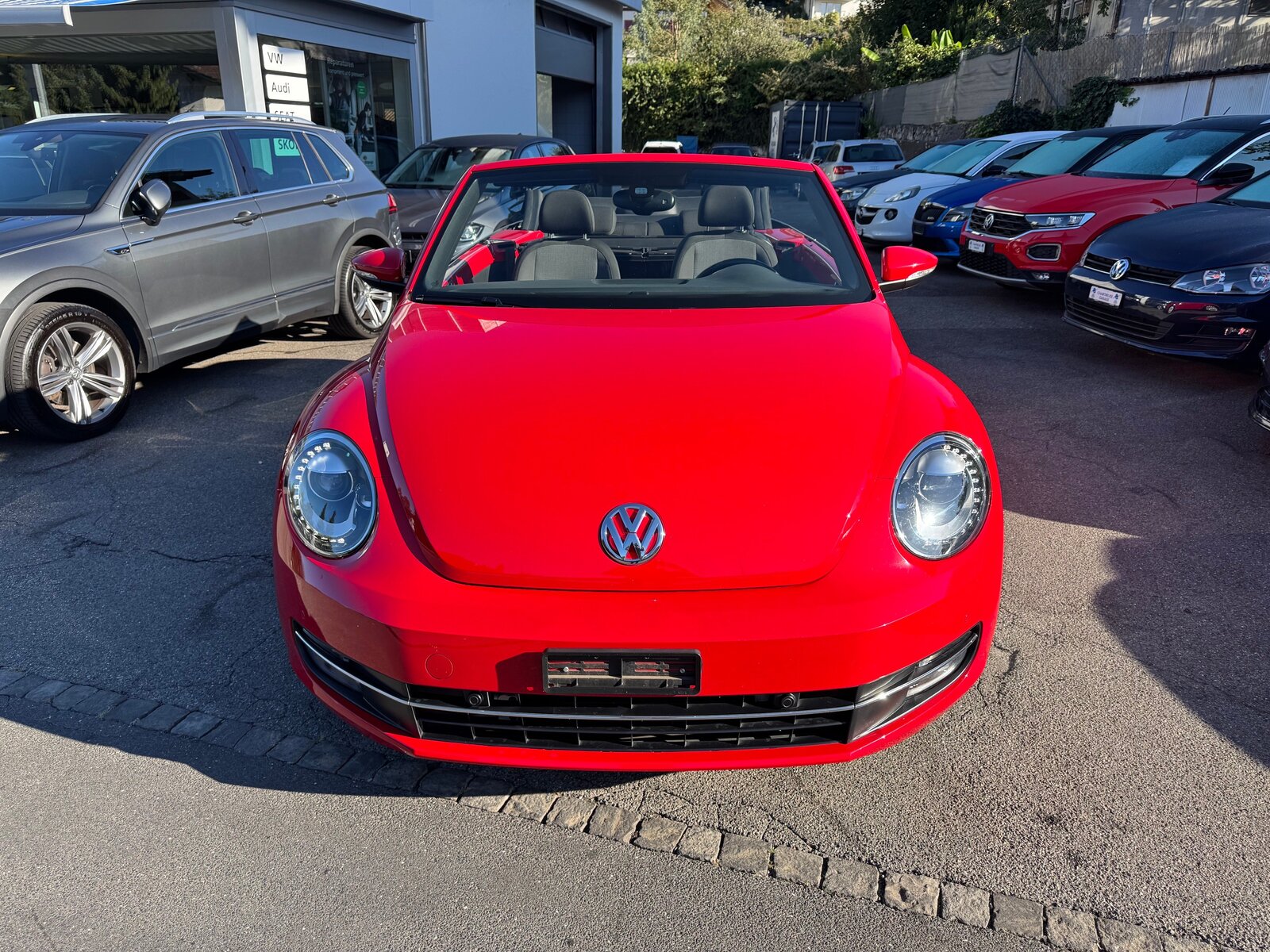 VW Beetle Cabrio 1.2 TSI BMT Design DSG, Benzin, Occasion / Gebraucht, Automatik - 4