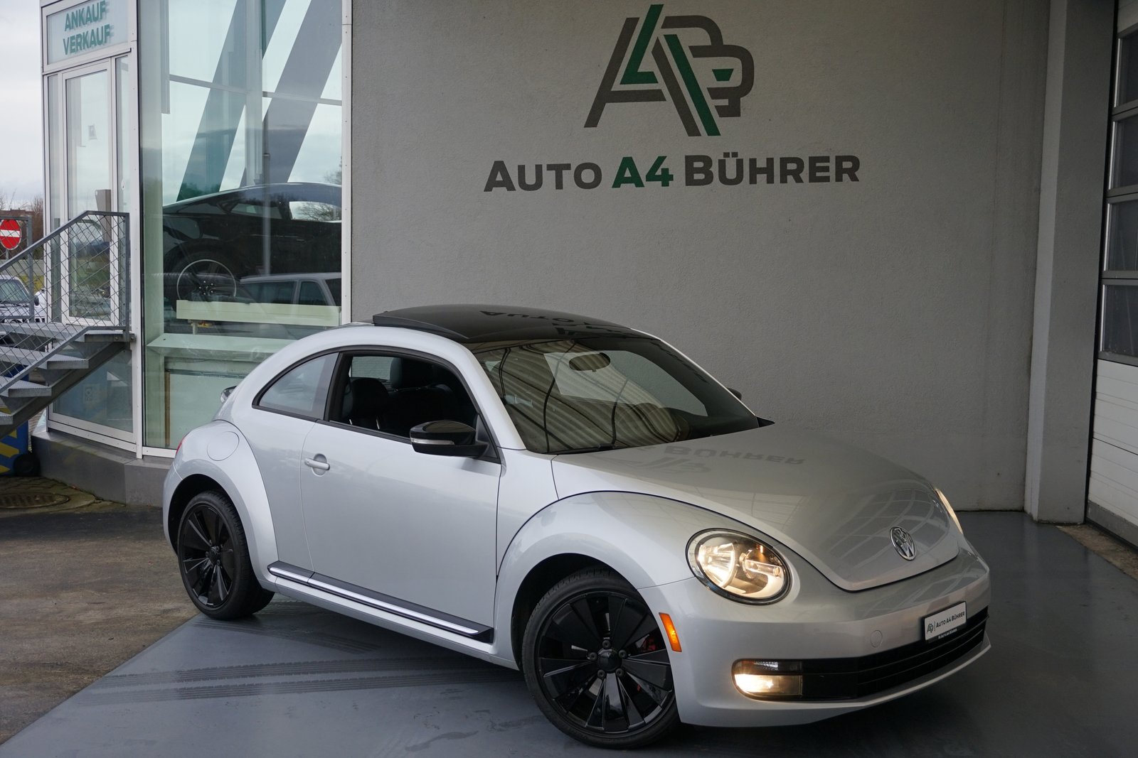 VW Beetle 2.0 TSI Sport 200PS Automat, Benzin, Occasion / Gebraucht, Automatik - 2