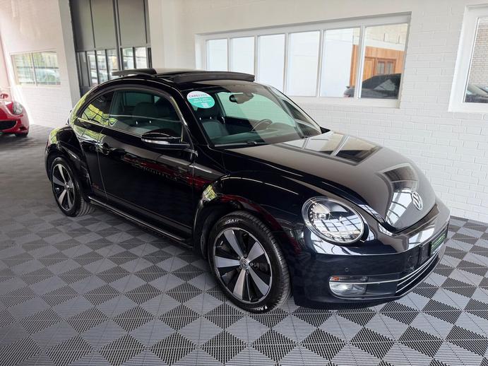 VW Beetle 1.4 TSI Design CUP 160PS * PANORAMA DACH*, Essence, Occasion / Utilisé, Manuelle