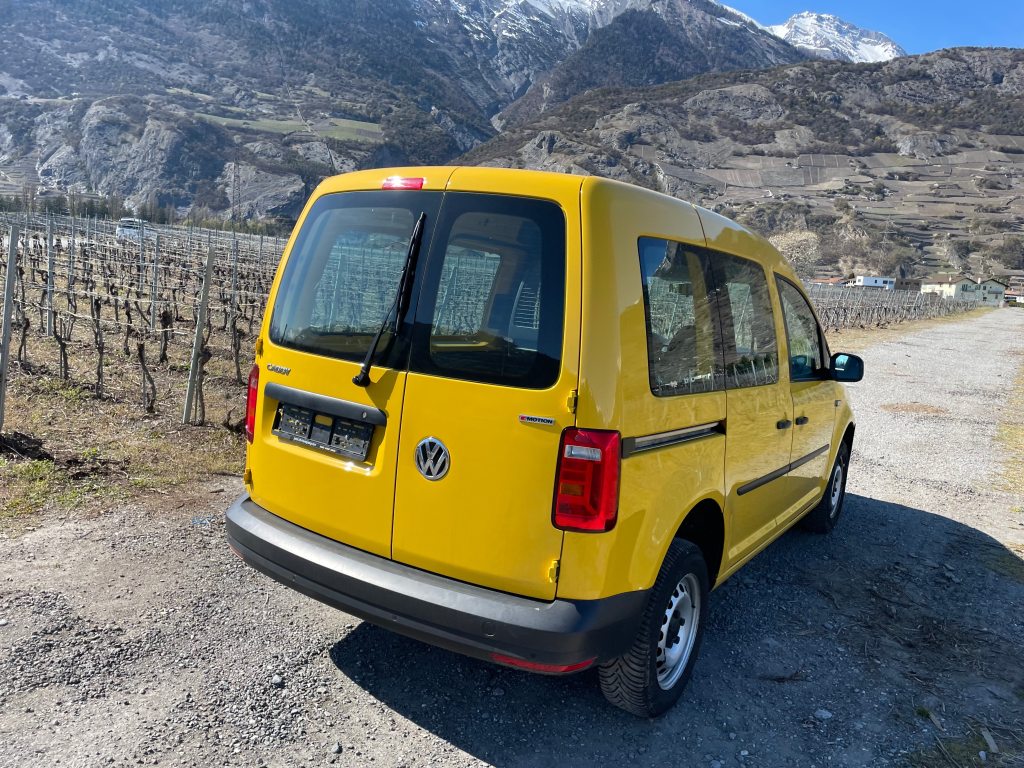 VW CADDY 2.0 TDI 122 BMT 4motion, Diesel, Second hand / Used, Manual - 5