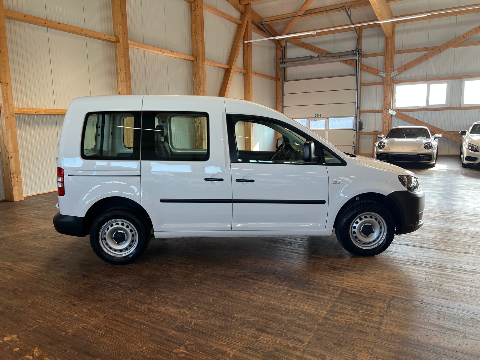 VW Caddy 1.6 TDI BlueMotion Technology DSG, Diesel, Occasion / Utilisé, Automatique - 4