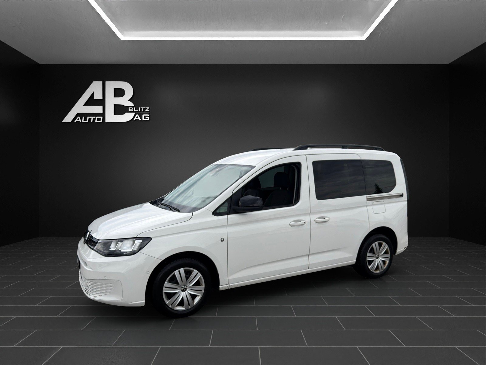 VW Caddy 2.0TDI DSG Move, Diesel, Occasion / Gebraucht, Automatik - 2