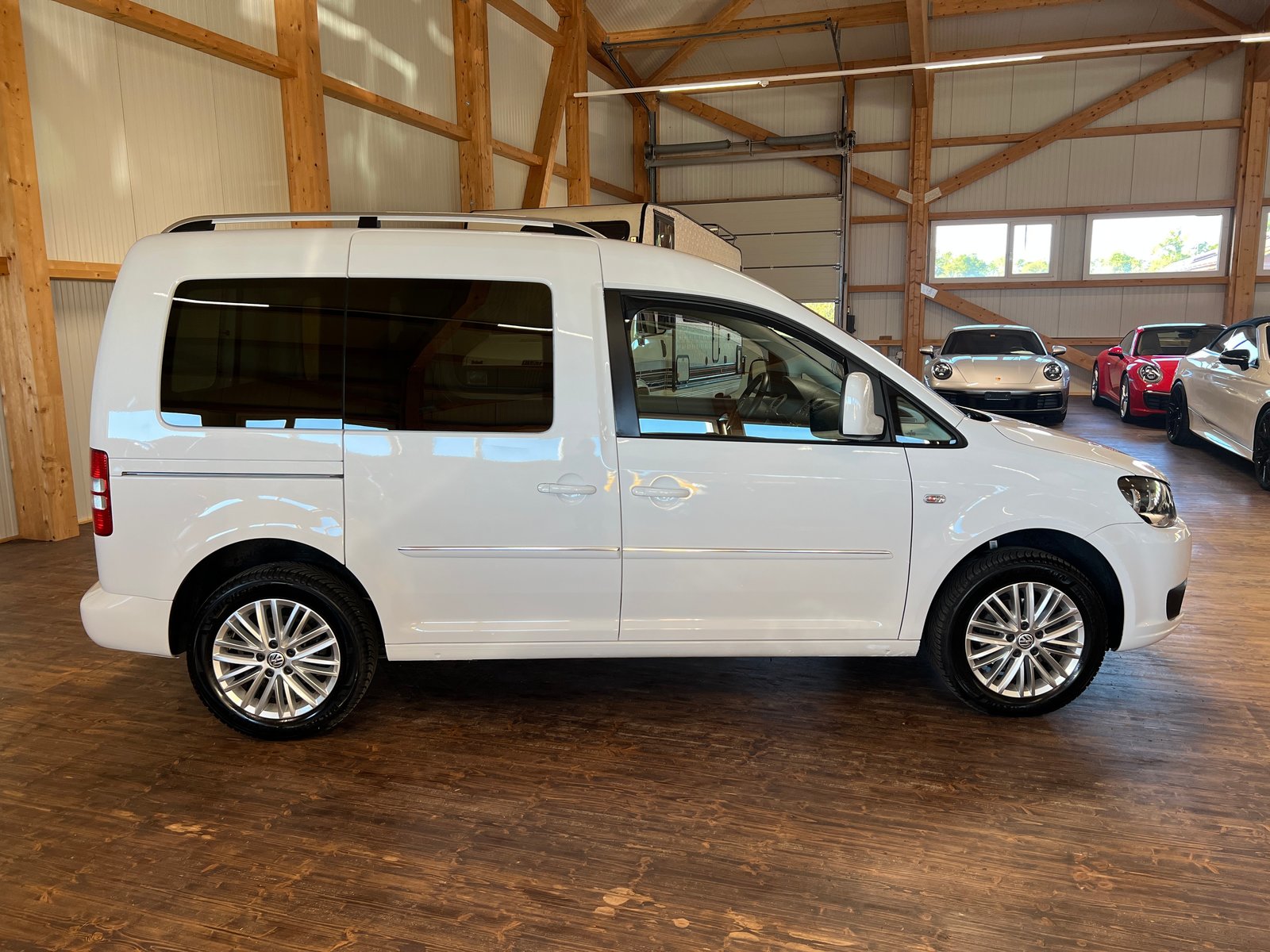 VW Caddy 1.6 TDI Blue Motion Technology Trendline DSG, Diesel, Occasion / Utilisé, Automatique - 4