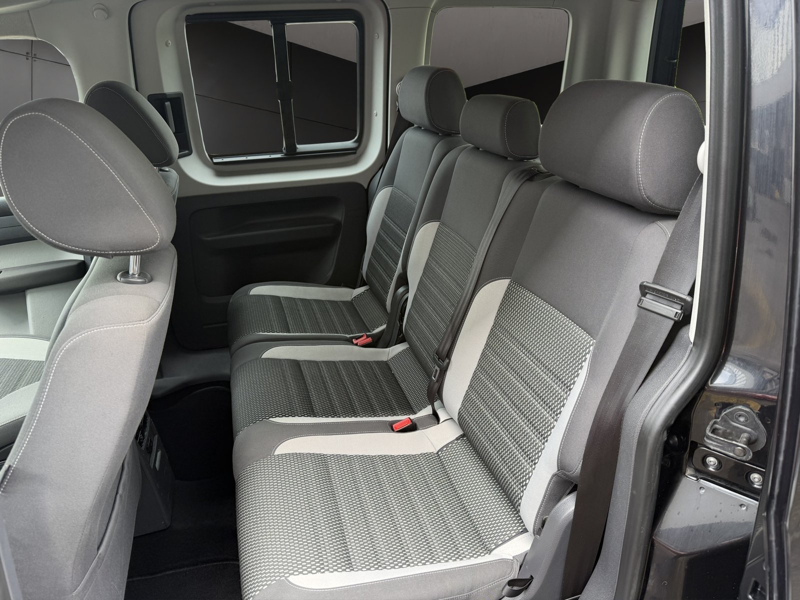 VW Cross Caddy 2.0 TDI 4Motion, Diesel, Occasion / Utilisé, Manuelle - 7