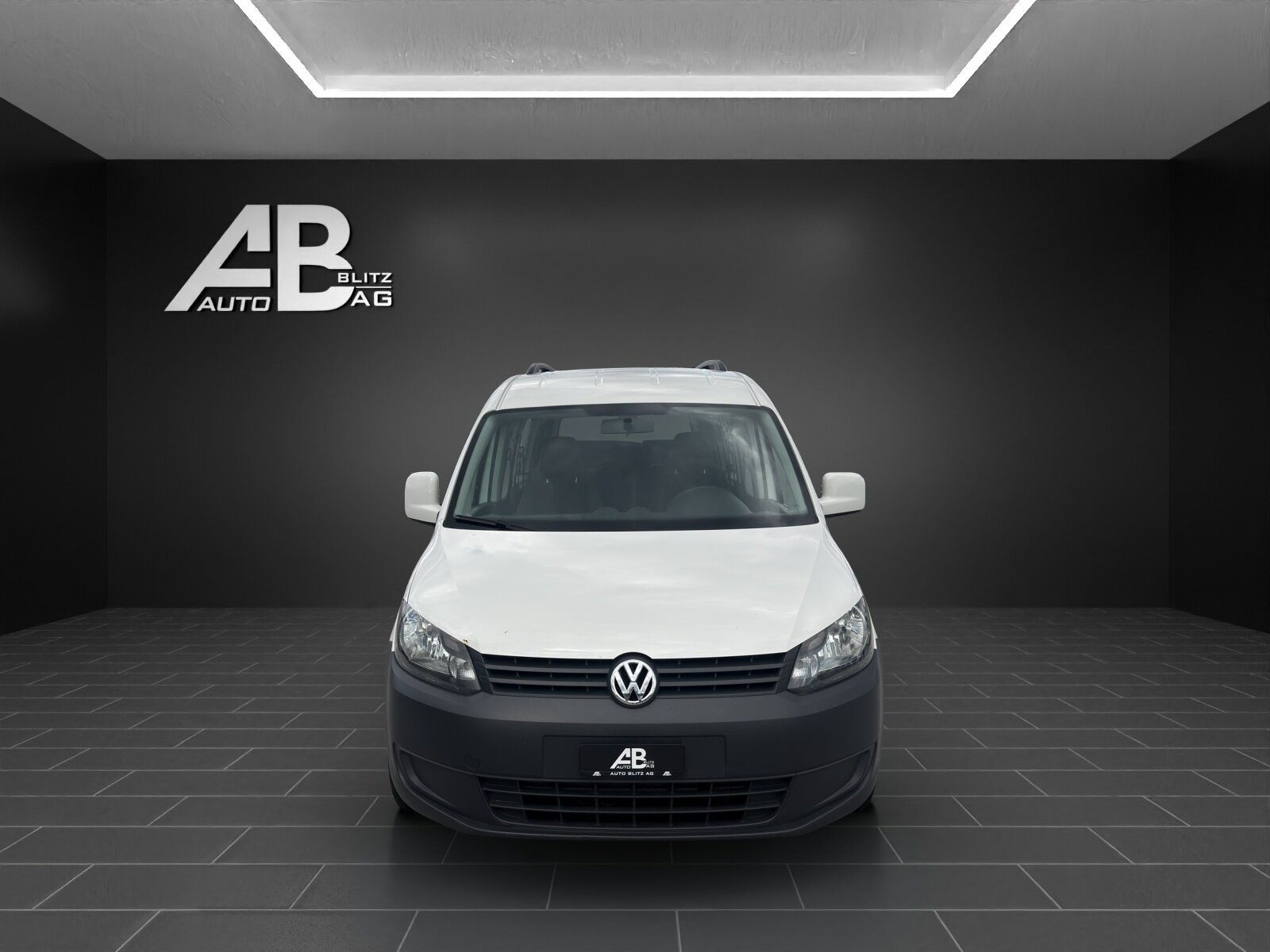 VW Caddy Maxi 2.0 TDI CR 4Motion Trendline * 7-Plätzer *
