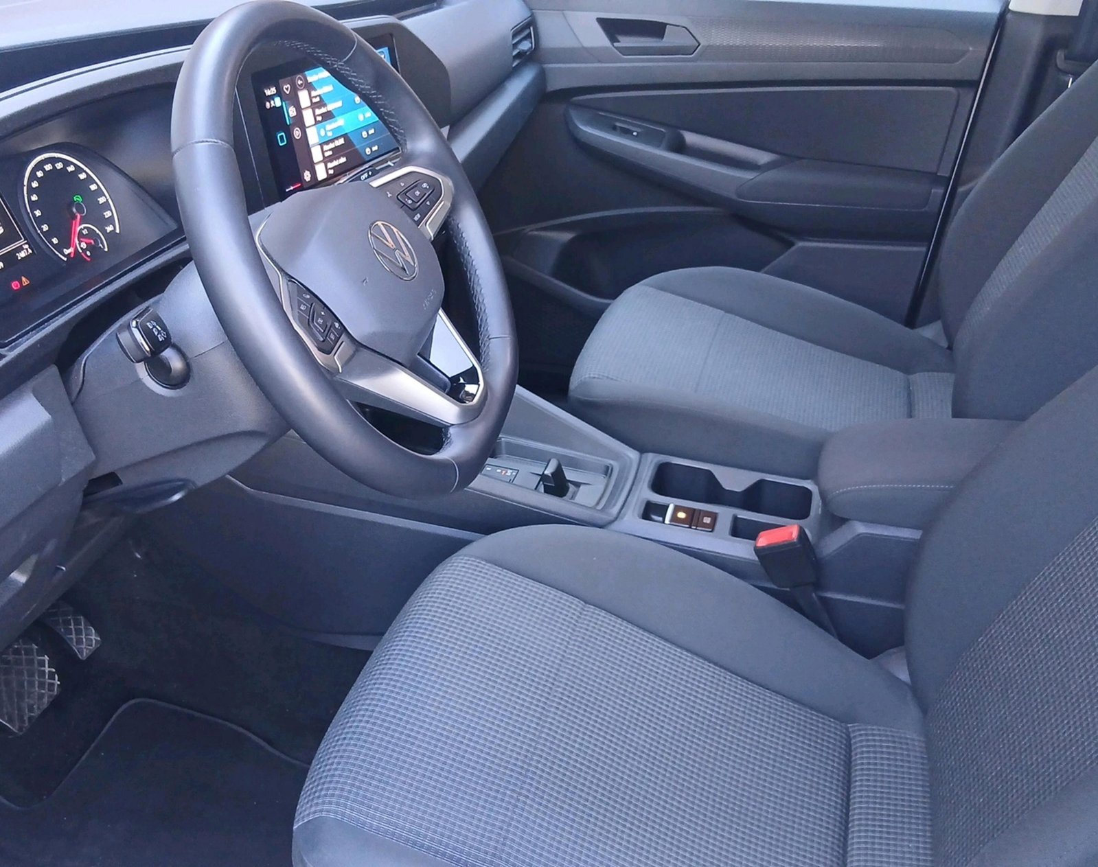 VW Caddy Maxi 1.5 TSI Liberty DSG, Benzin, Occasion / Gebraucht, Automatik - 3