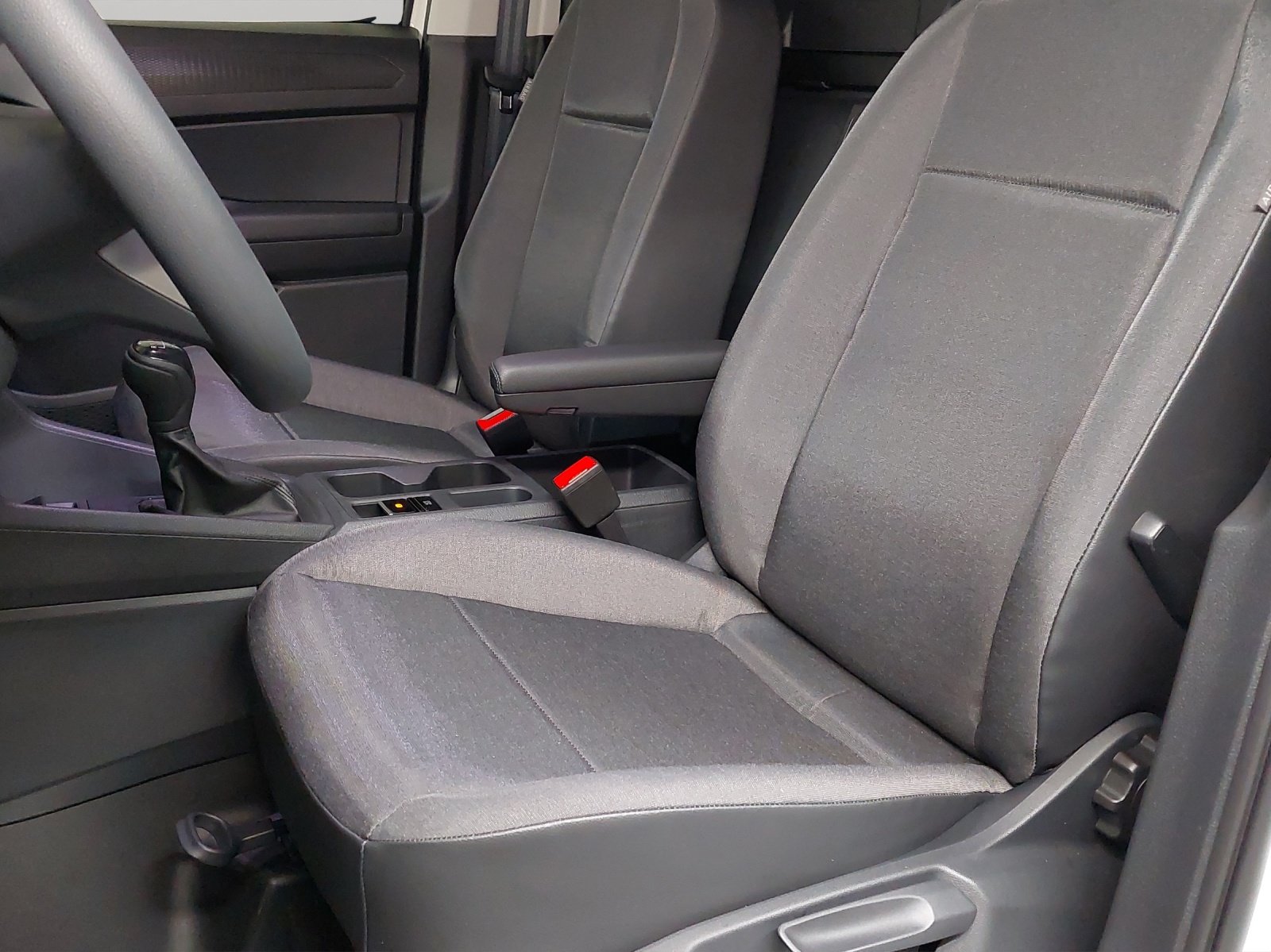 VW Caddy Cargo 2.0TDI Maxi 4Motion, Diesel, New car, Manual - 6