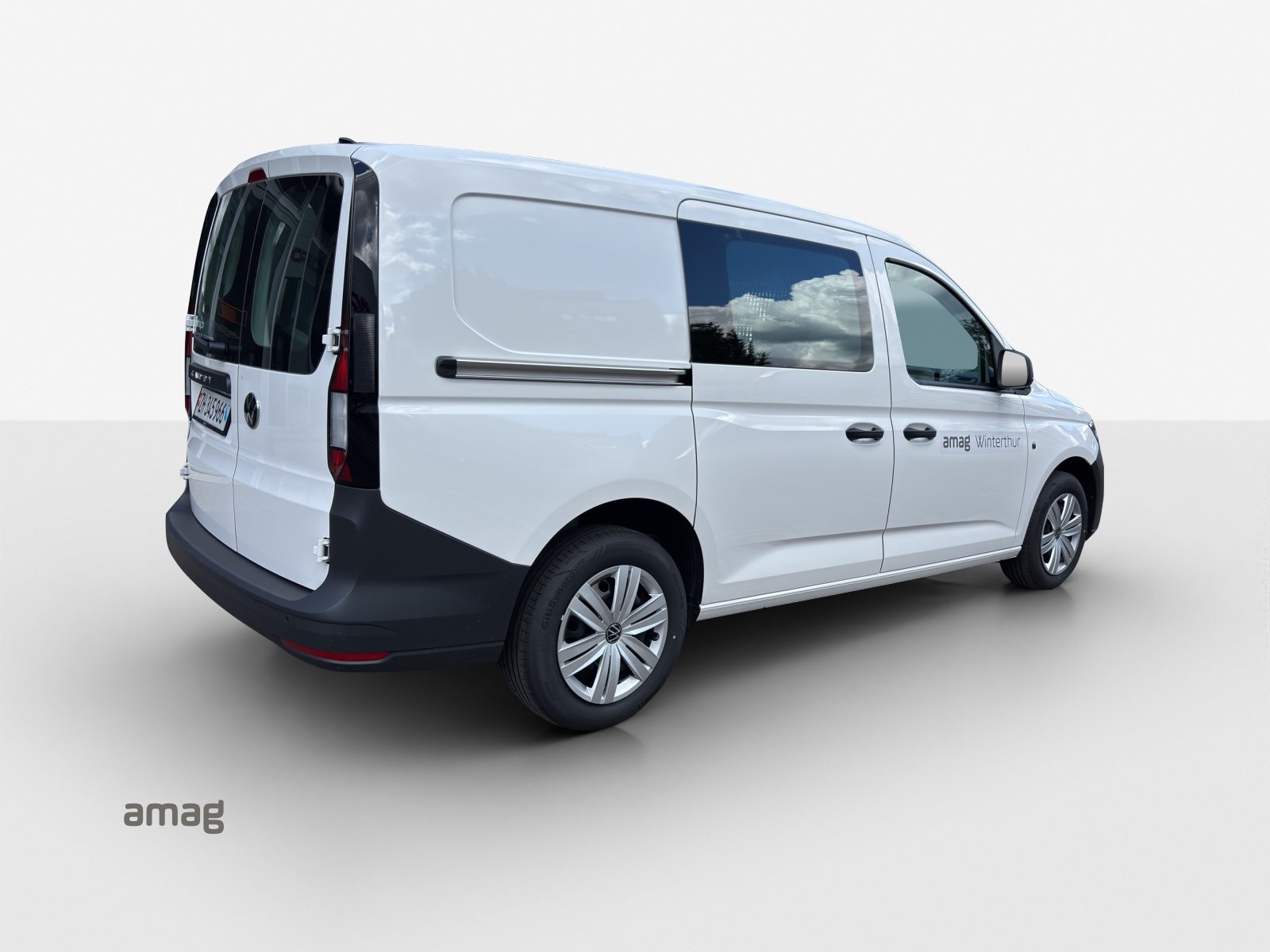 VW Caddy Cargo Entry Maxi, Petrol, New car, Automatic - 5