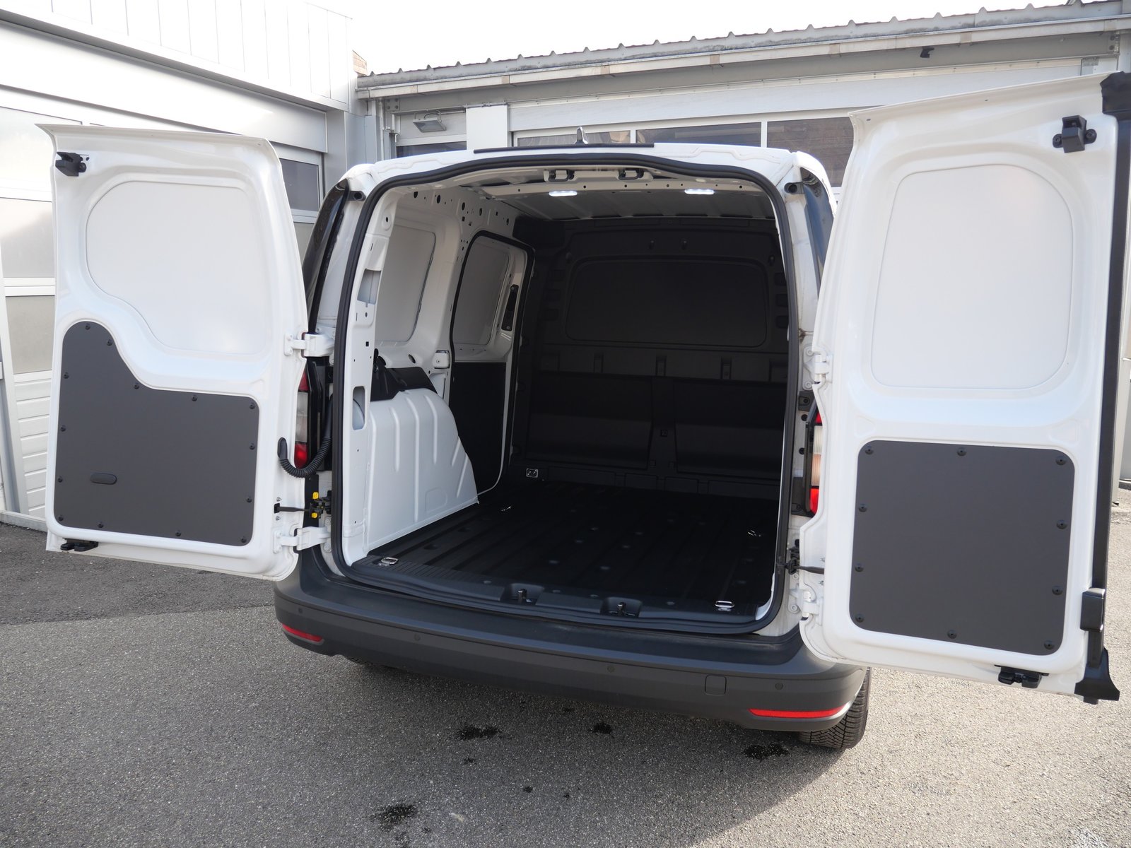 VW Caddy Cargo 2.0TDI 4Motion, Diesel, Voiture nouvelle, Manuelle - 7