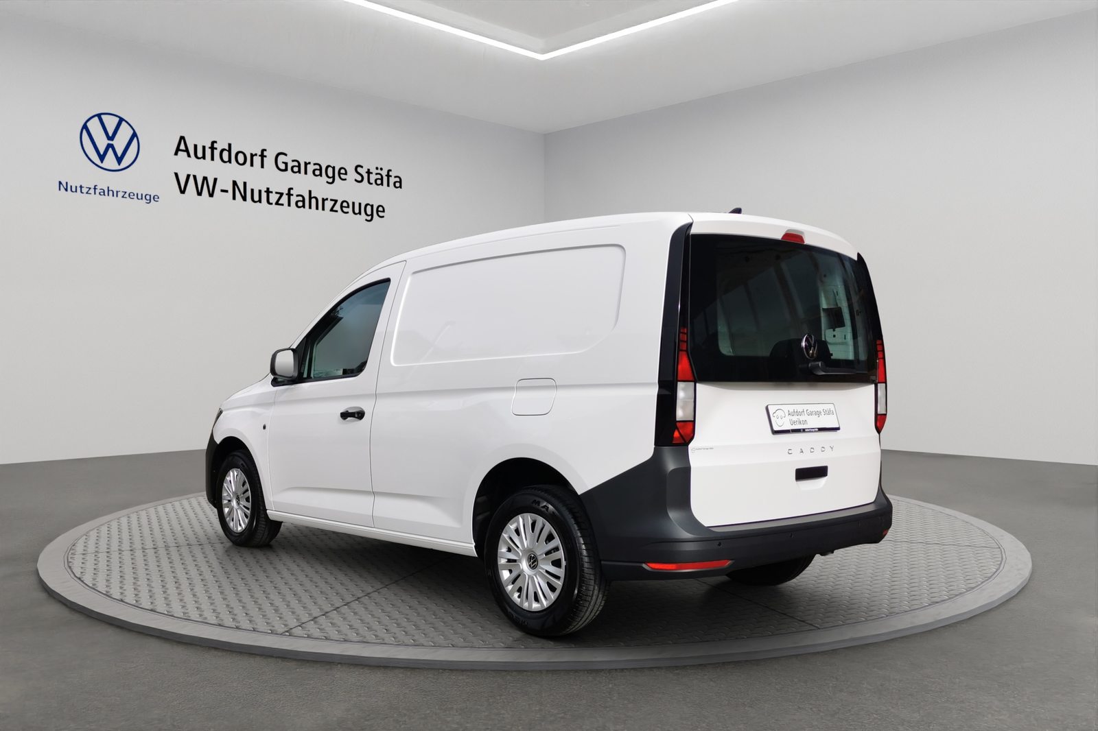 VW Caddy Cargo Entry, Diesel, New car, Manual - 3