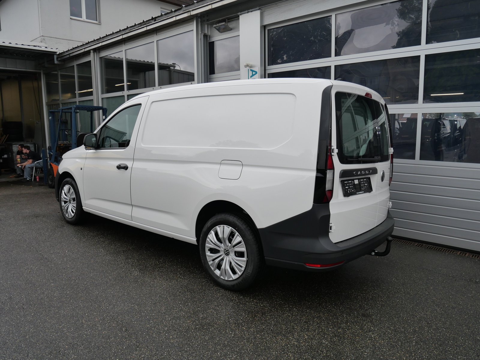 VW Caddy Cargo 2.0TDI Maxi 4Motion *AHK, 5 J. Garantie*, Diesel, Voiture nouvelle, Manuelle - 2