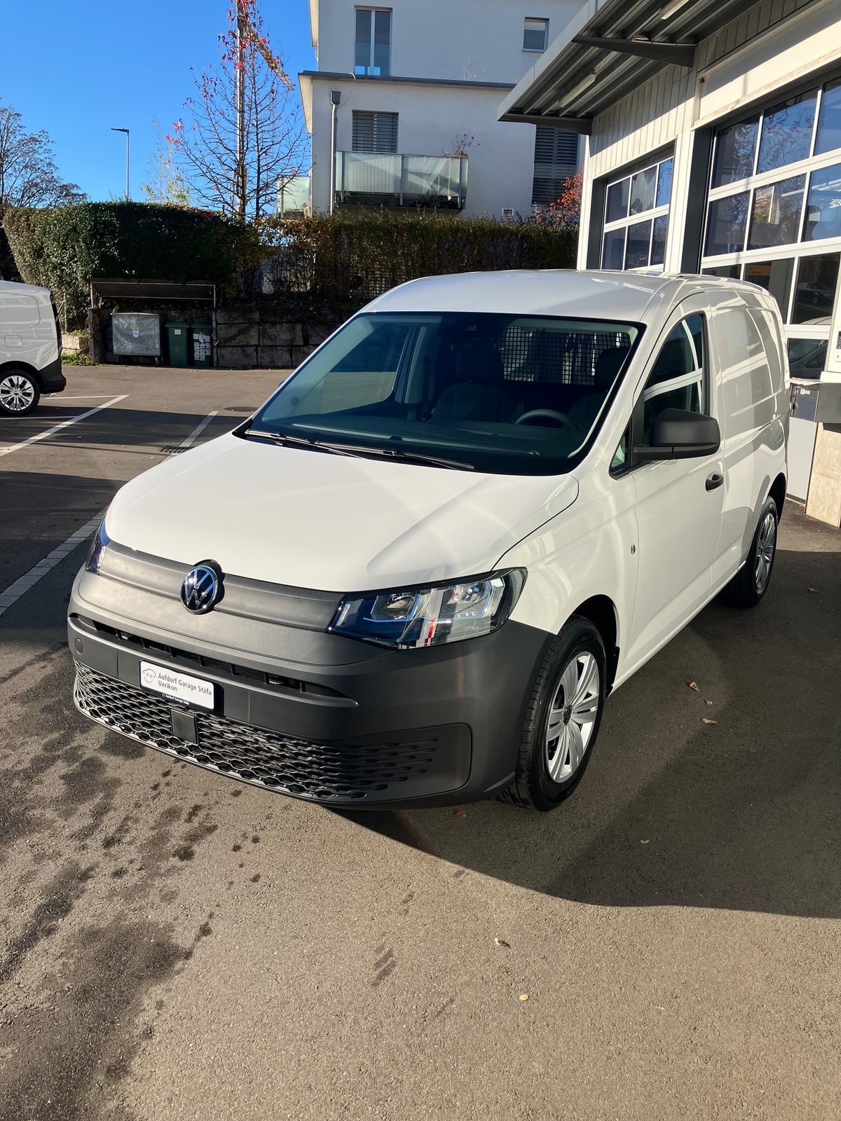 VW Caddy Cargo Entry, Petrol, Second hand / Used - 4