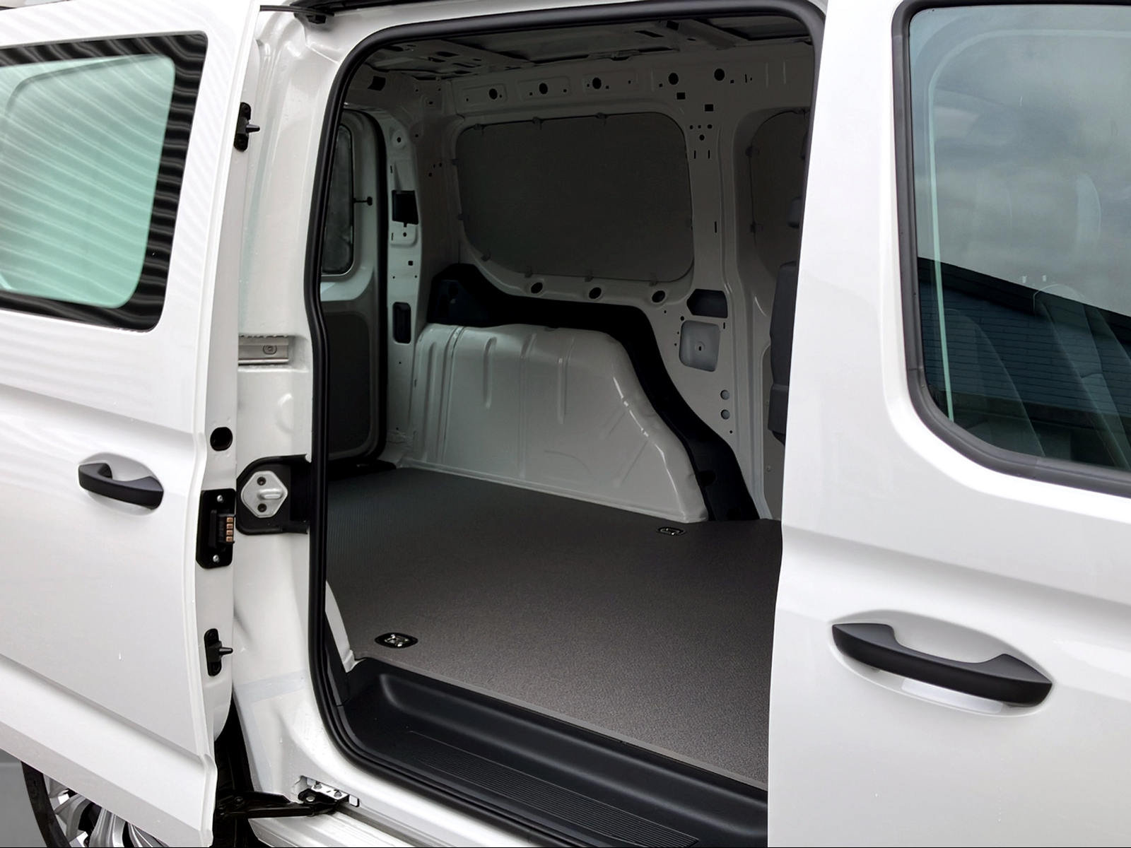 VW Caddy Maxi Kaw. 2.0 TDI 122 BlueMT 4motion, Diesel, Second hand / Used, Manual - 6