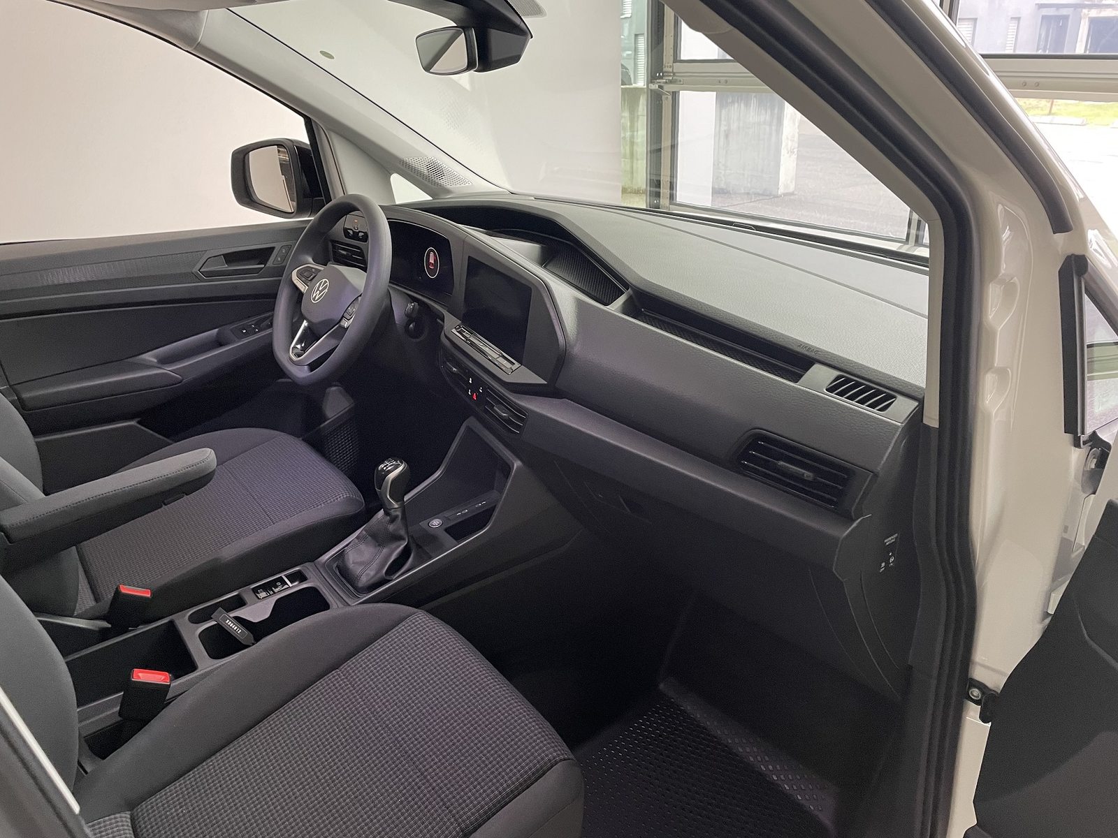VW Caddy Cargo Entry, Benzina, Occasioni / Usate, Manuale - 6
