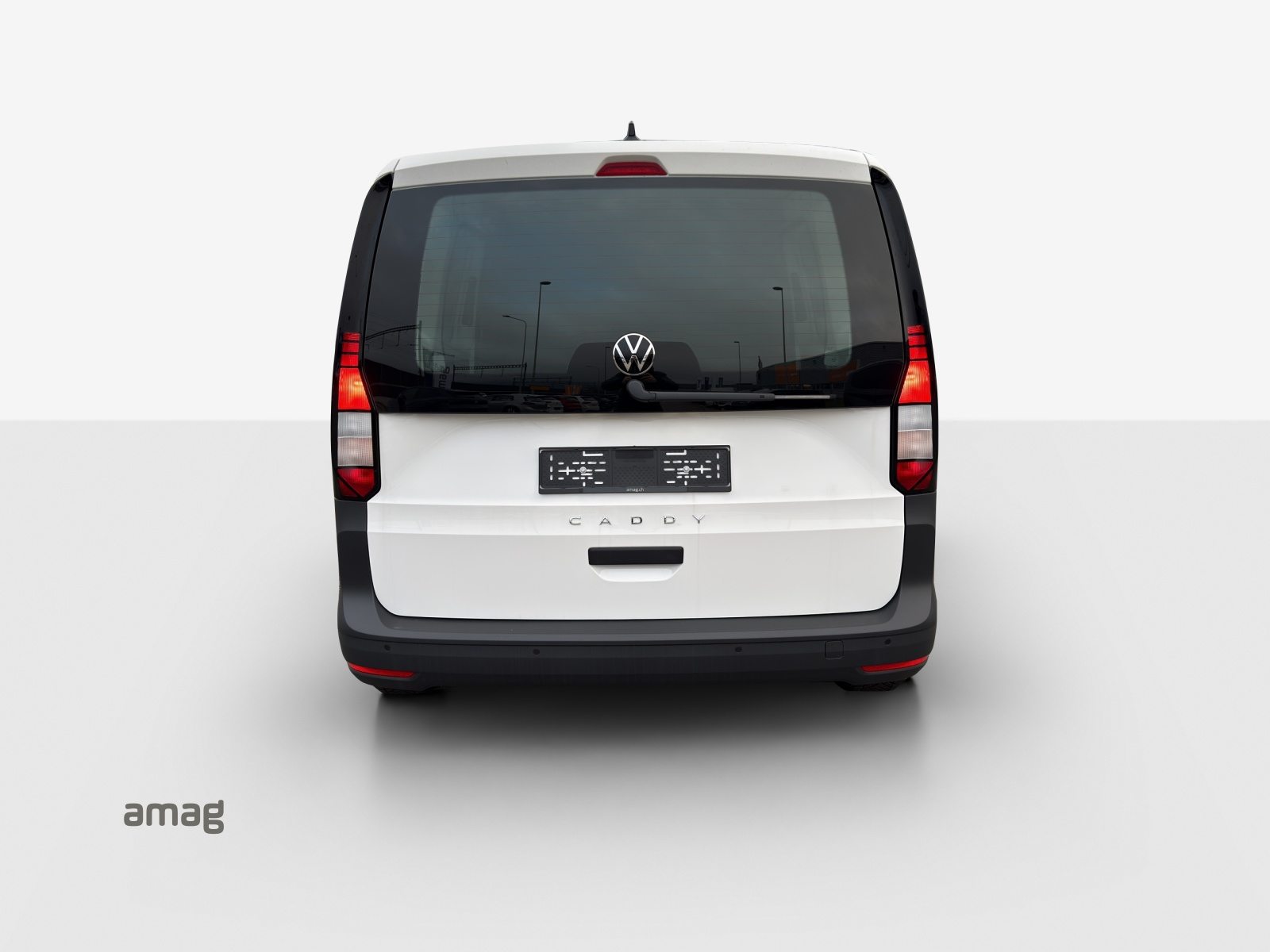 VW Caddy Cargo, Petrol, Second hand / Used, Manual - 5