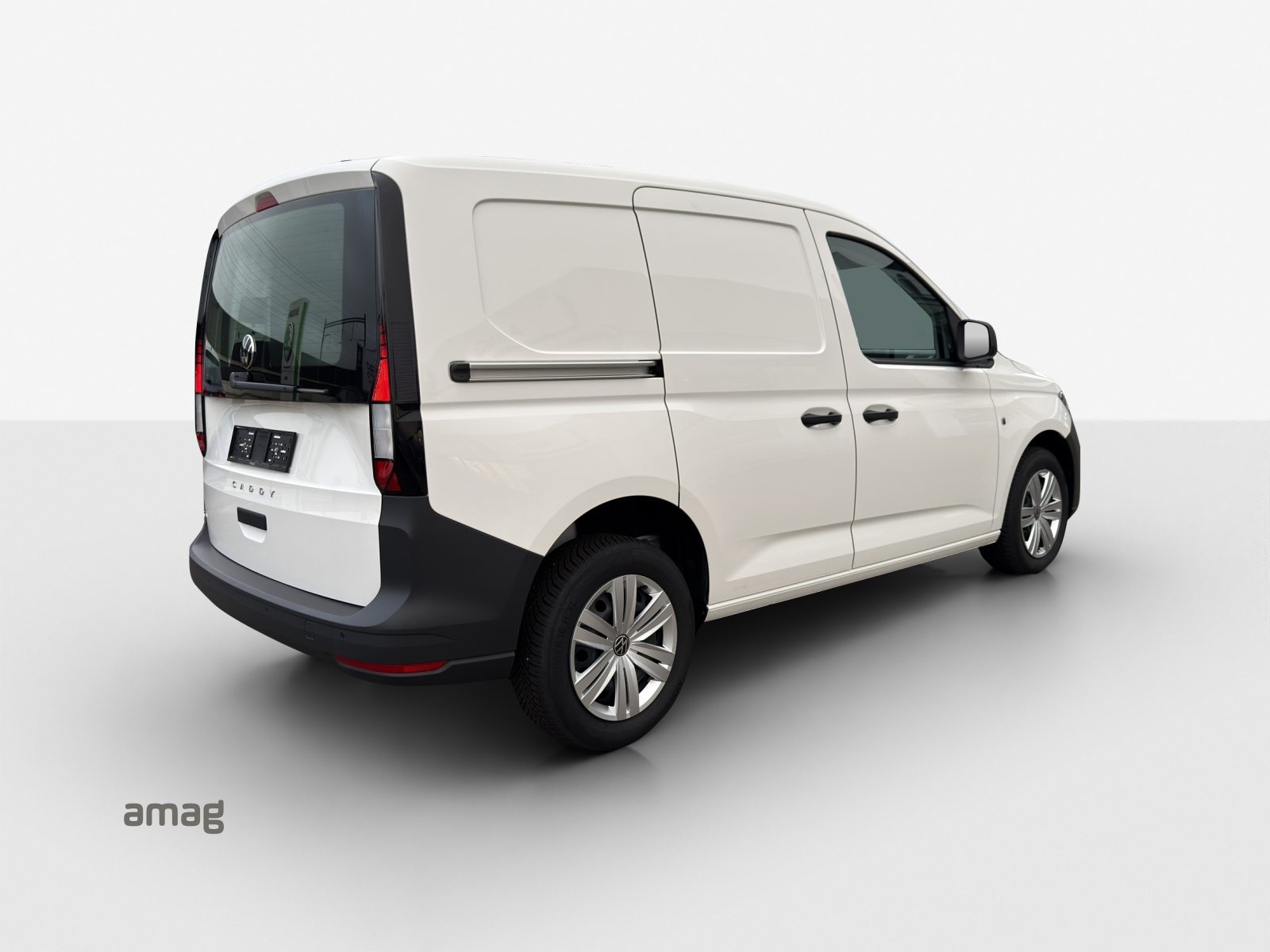 VW Caddy Cargo, Petrol, Second hand / Used, Manual - 6