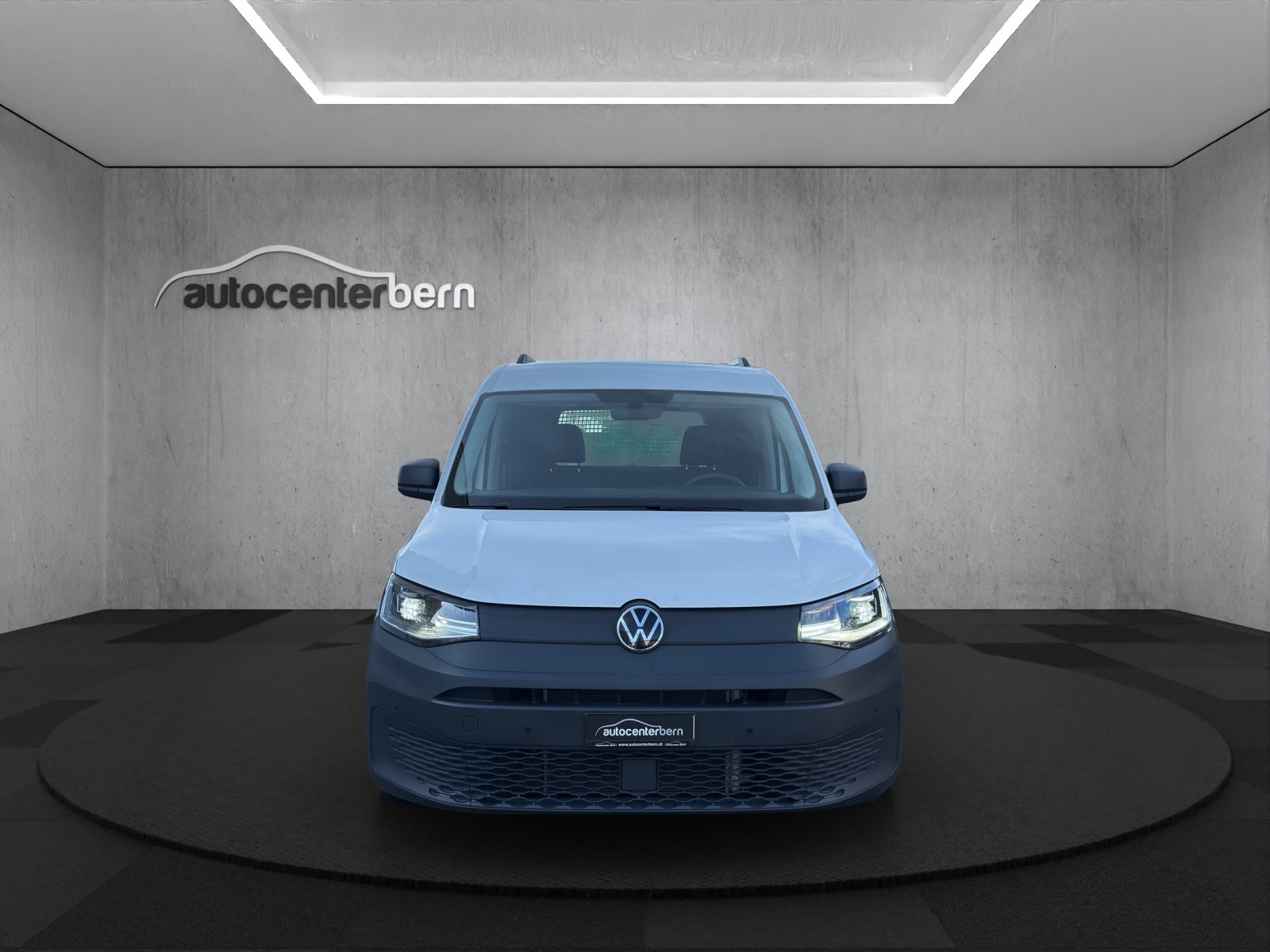 VW Caddy Cargo 2.0TDI, Diesel, Second hand / Used, Manual - 2