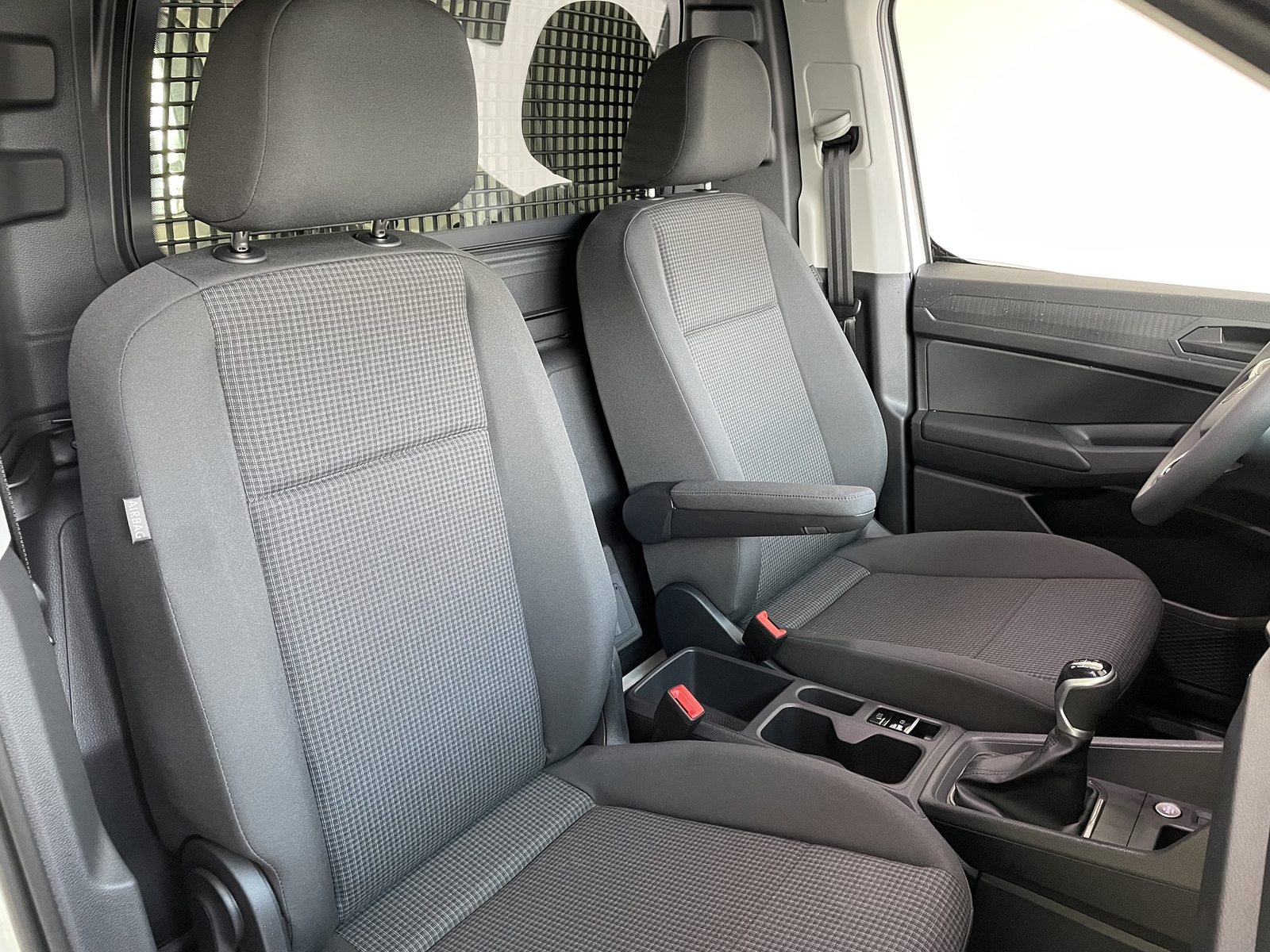 VW Caddy Cargo Entry, Essence, Occasion / Utilisé, Manuelle - 7