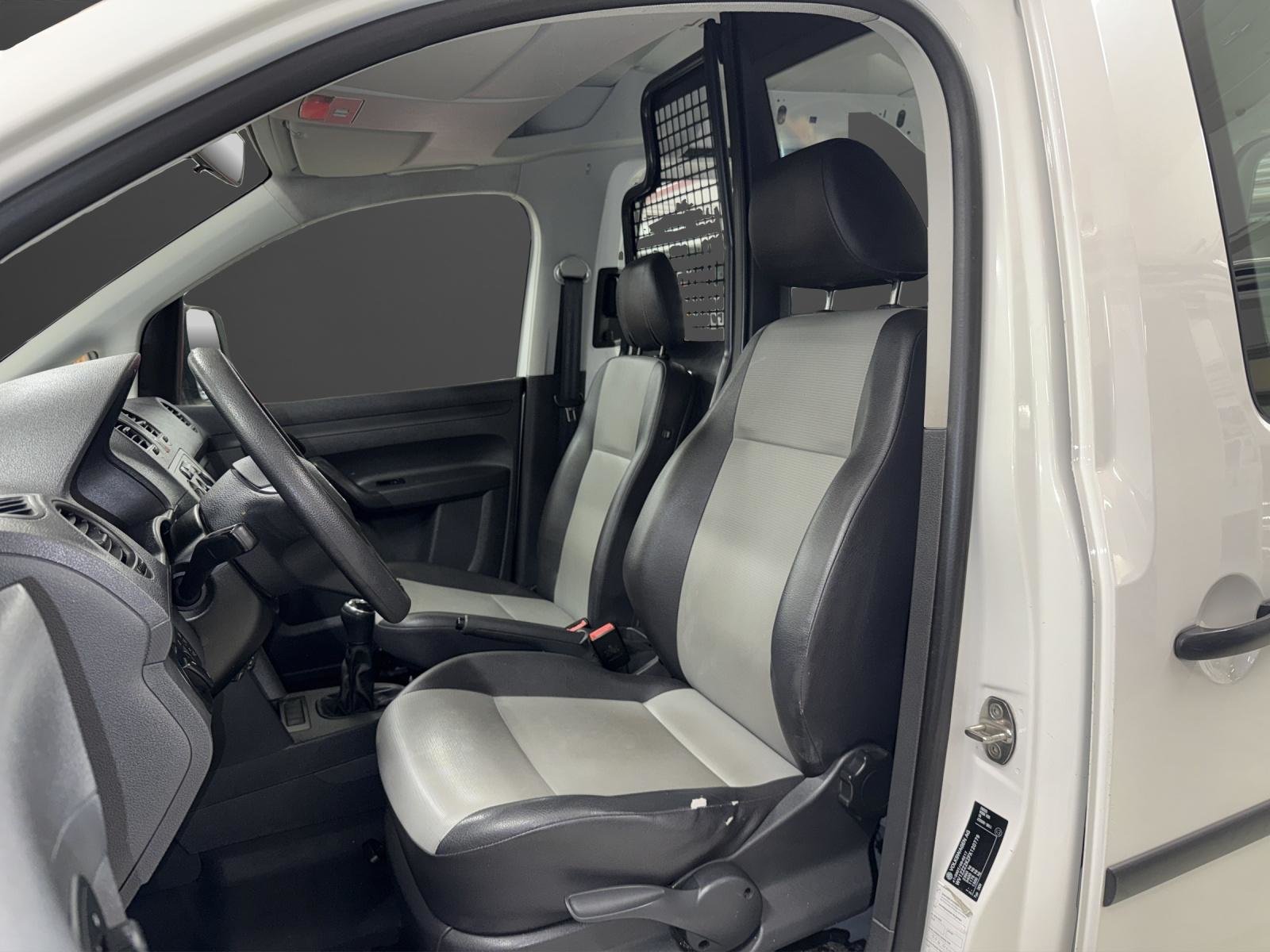 VW Caddy Maxi 2.0 EcoFuel, Occasion / Utilisé, Manuelle - 7