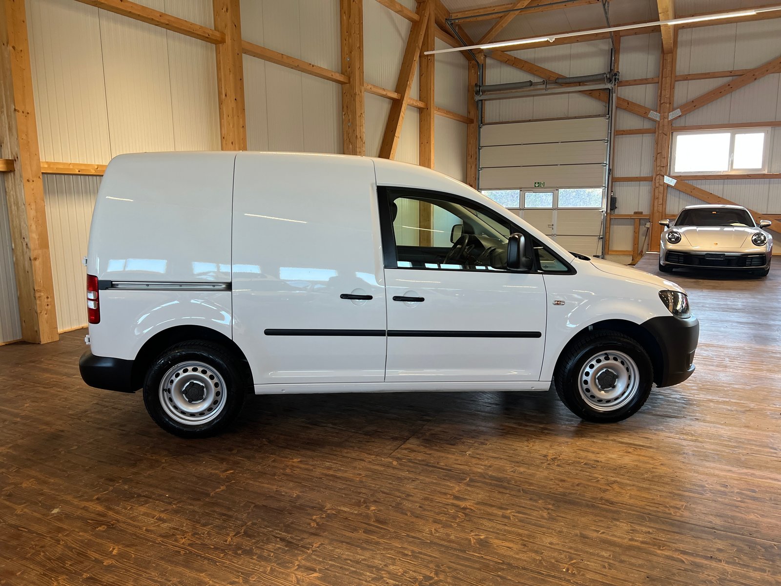 VW Caddy 1.2 TSI, Petrol, Second hand / Used, Manual - 4