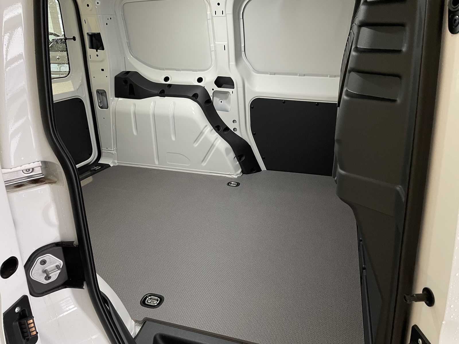 VW Caddy Cargo Entry, Essence, Occasion / Utilisé, Automatique - 7