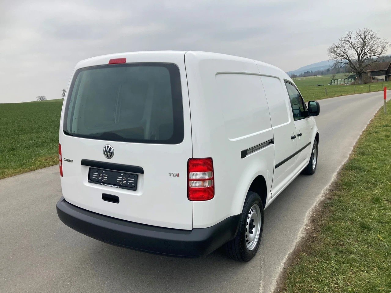 VW Caddy Maxi 1.6 TDI, Diesel, Second hand / Used, Manual - 3