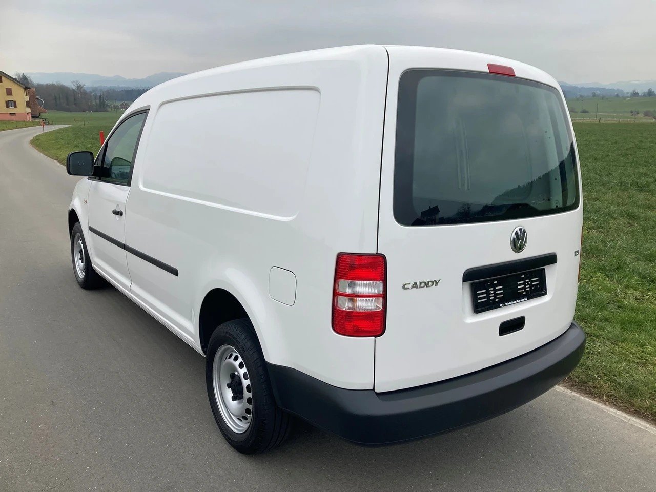 VW Caddy Maxi 1.6 TDI, Diesel, Second hand / Used, Manual - 4