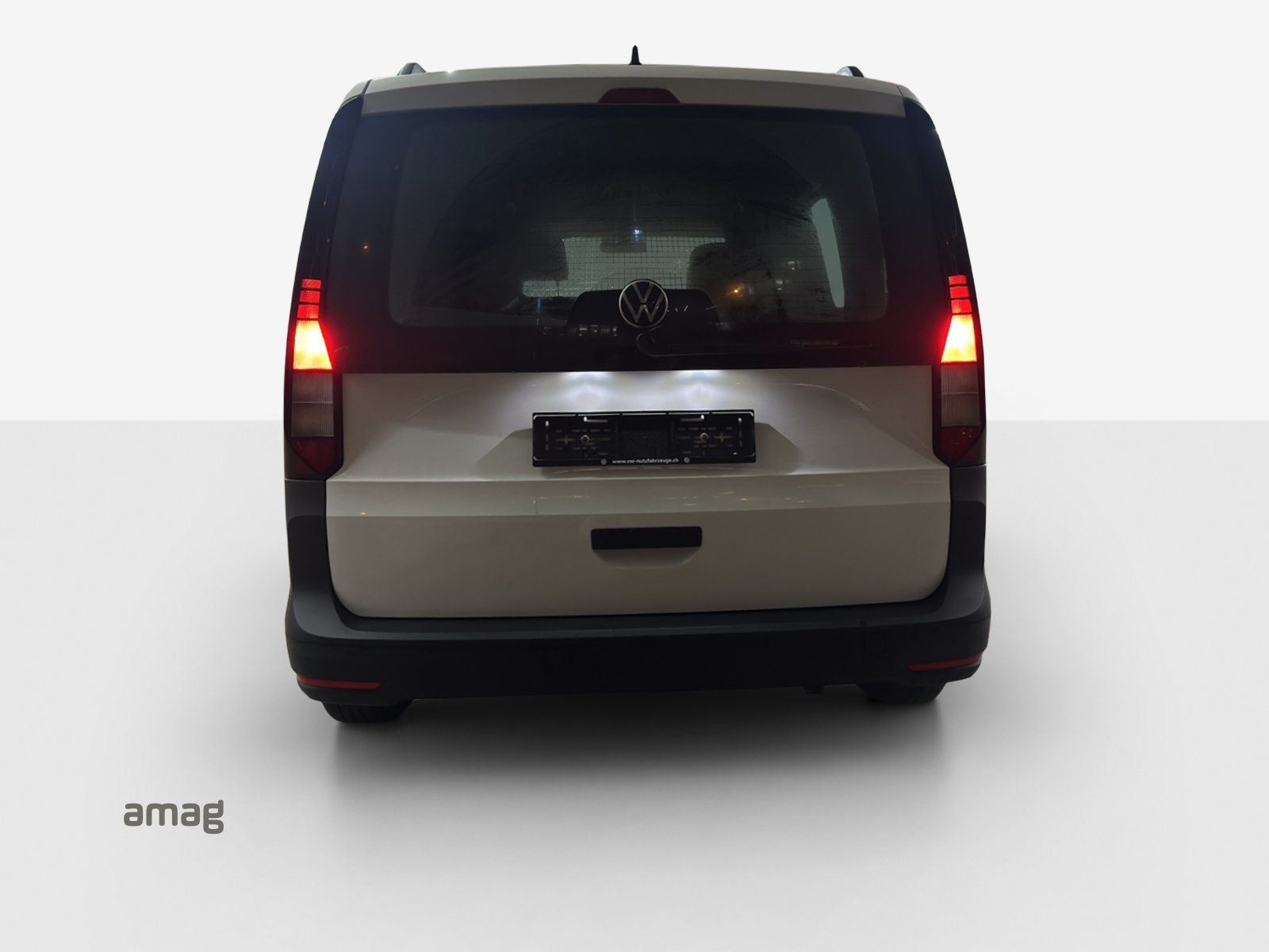 VW Caddy Cargo Maxi, Diesel, Second hand / Used, Manual - 4