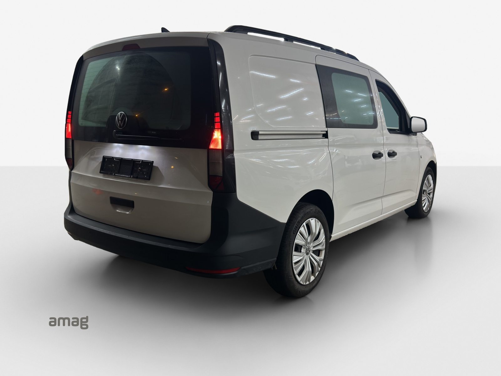 VW Caddy Cargo Maxi, Diesel, Second hand / Used, Manual - 5