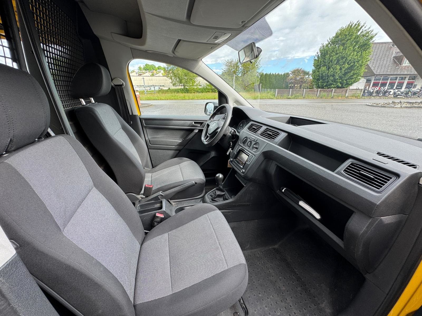 VW Caddy 1.0 TSI BlueMotion Technology, Benzina, Occasioni / Usate, Manuale - 5