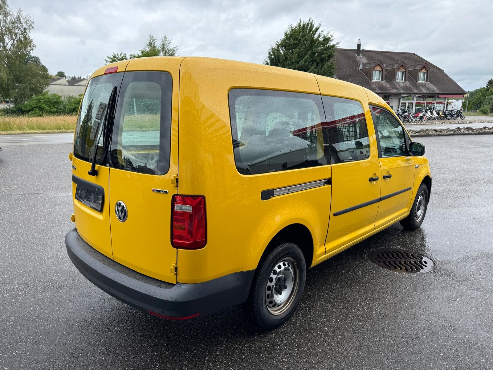 VW Caddy Maxi 2.0TDI 4Motion BlueMotion Technology 4x4 mit K, Diesel, Second hand / Used, Manual - 5